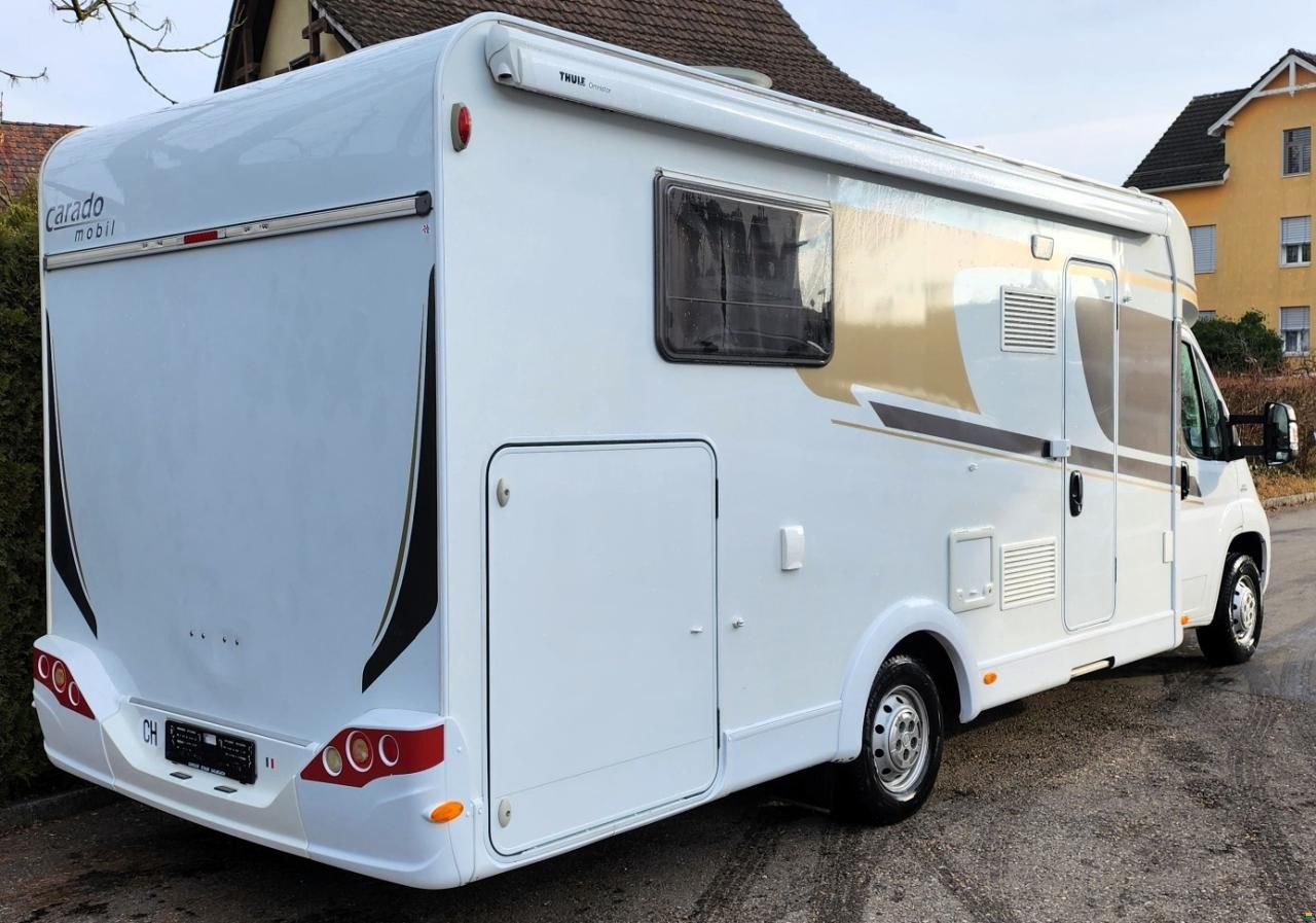 Carado T447 5-Plätzer / Hubbett