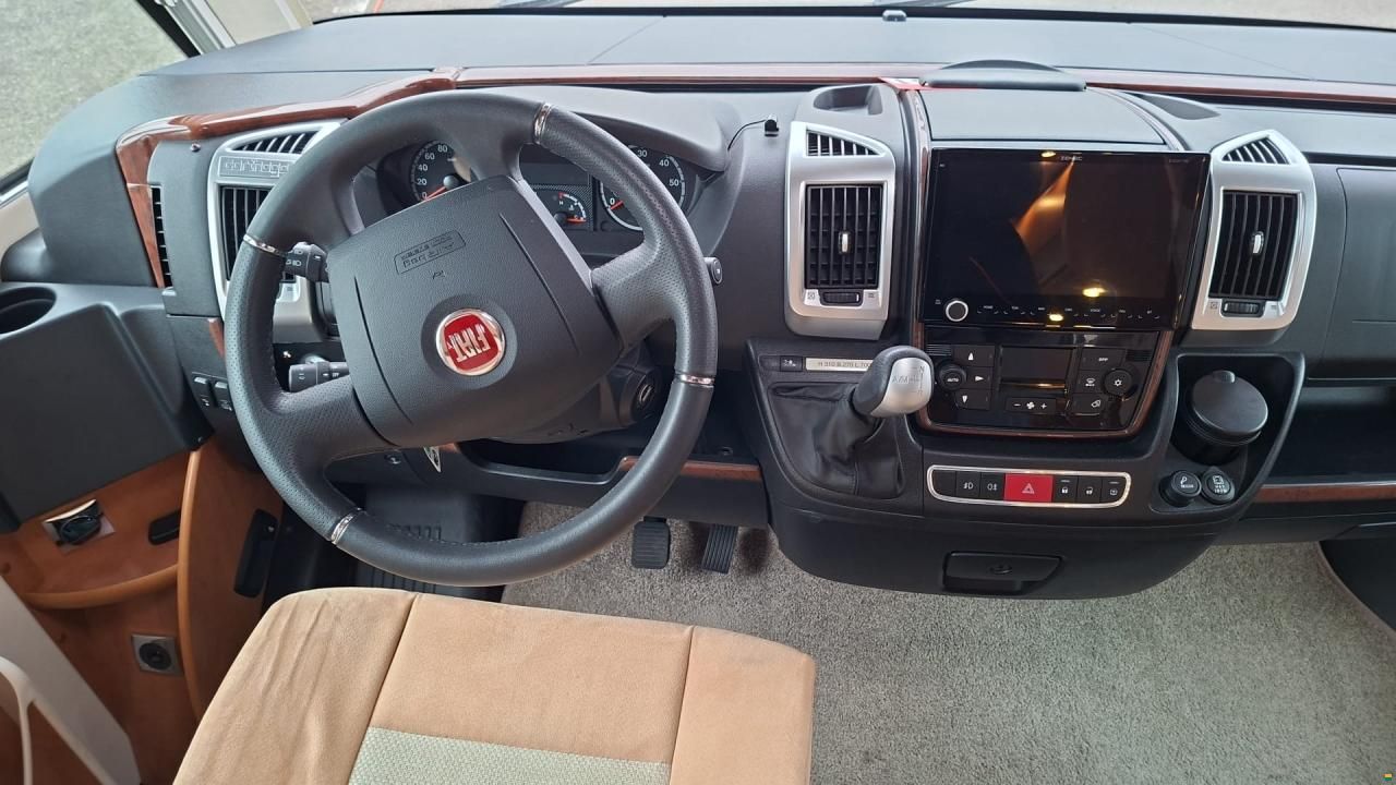 Carthago C-Tourer I143