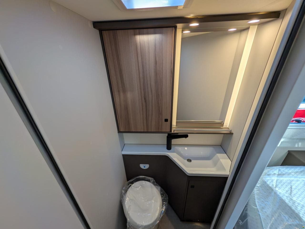 B&uuml;rstner B66 TD 732