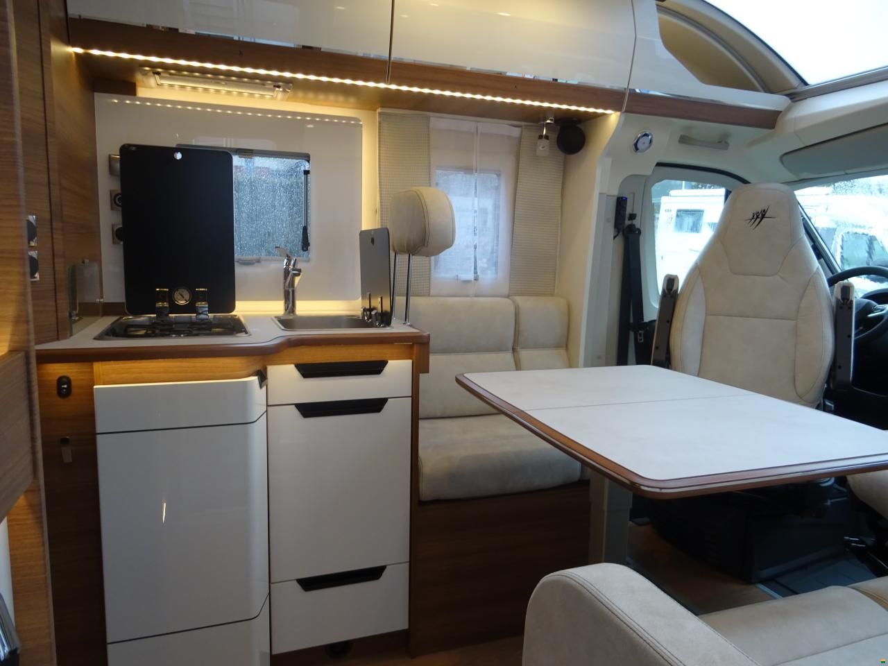 Rapido COMPACT C86 65ans