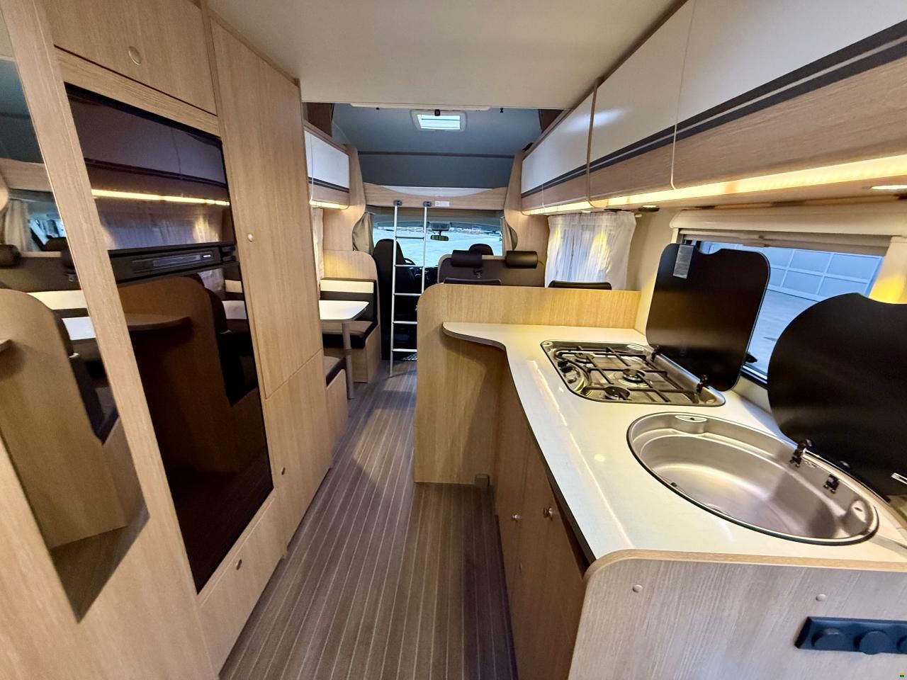 Sunlight A72 - Family Edition