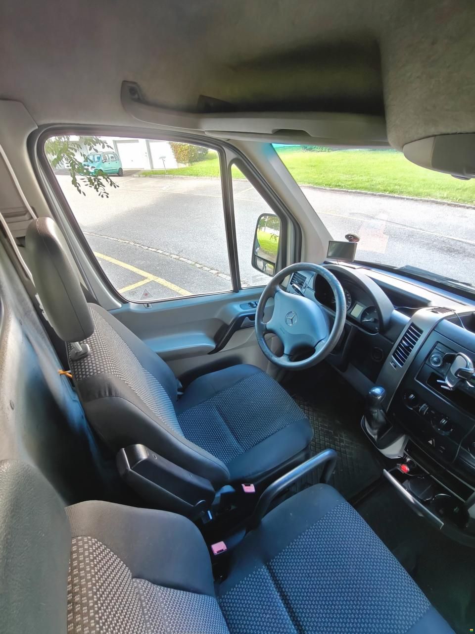 Mercedes Benz Sprinter