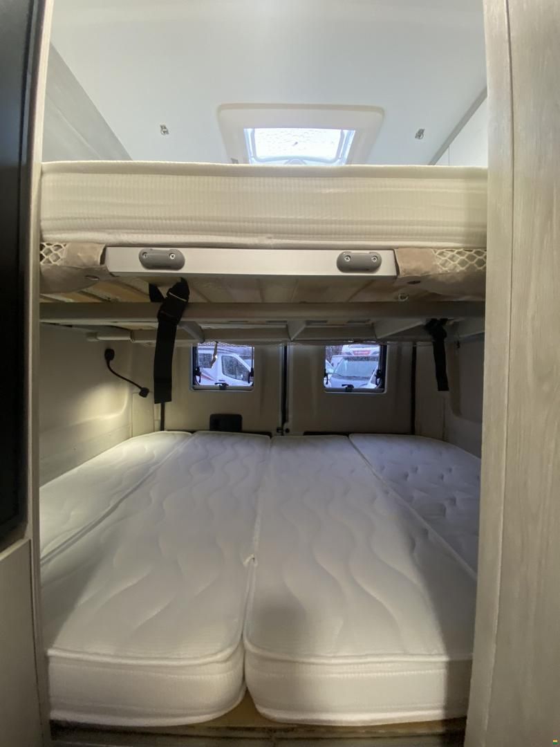 Roller Team Livingstone 5 Sport, Fiat 2.2MJ 140PS