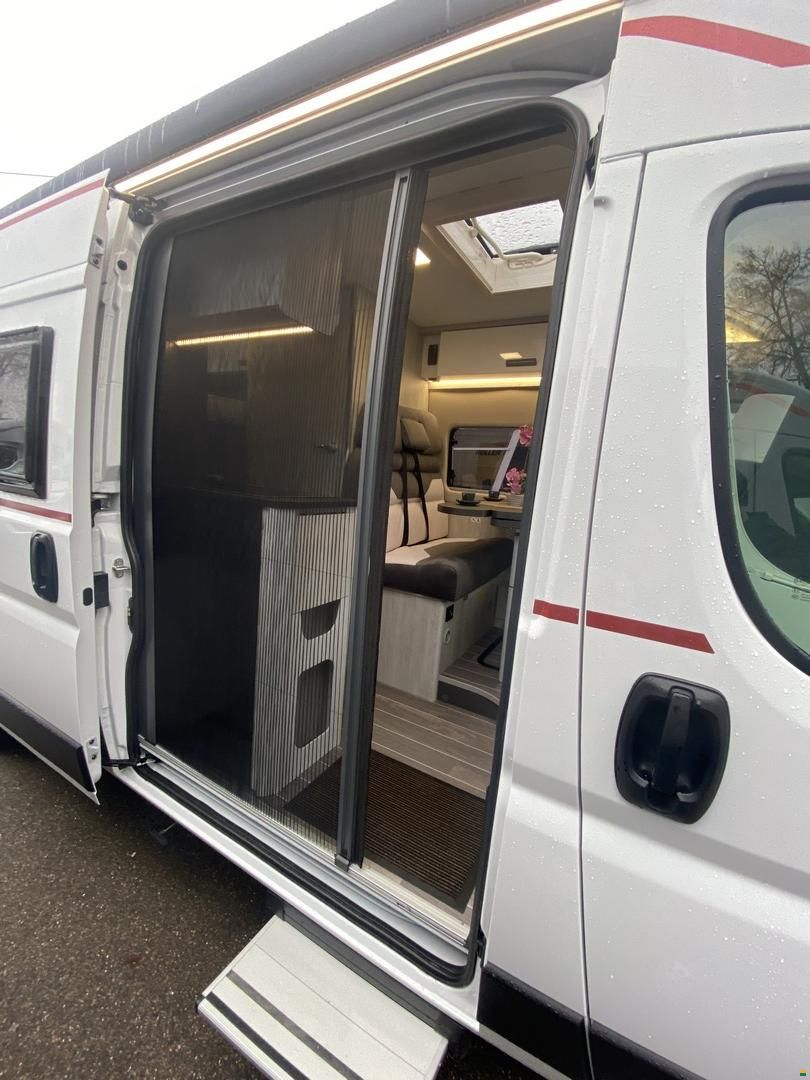 Roller Team Livingstone 5 Sport, Fiat 2.2MJ 140PS