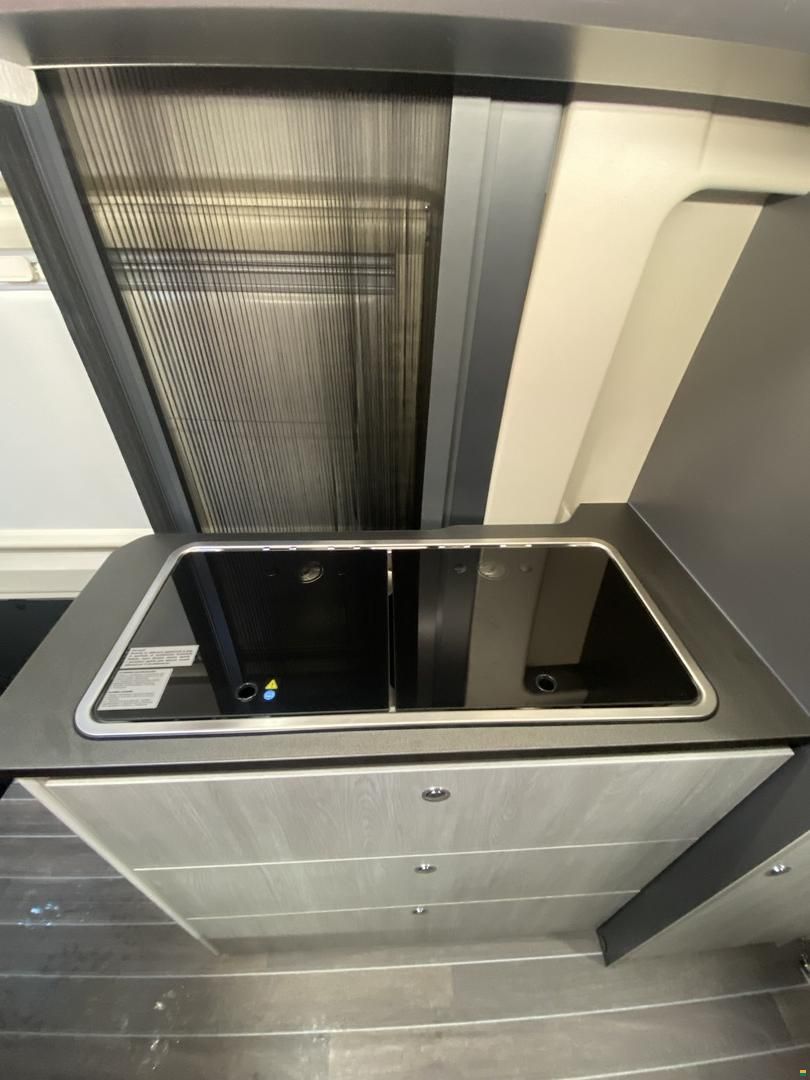 Roller Team Livingstone 5 Sport, Fiat 2.2MJ 140PS