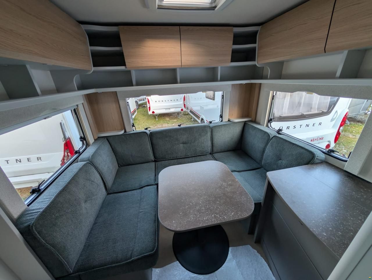 B&uuml;rstner B66 485 TS