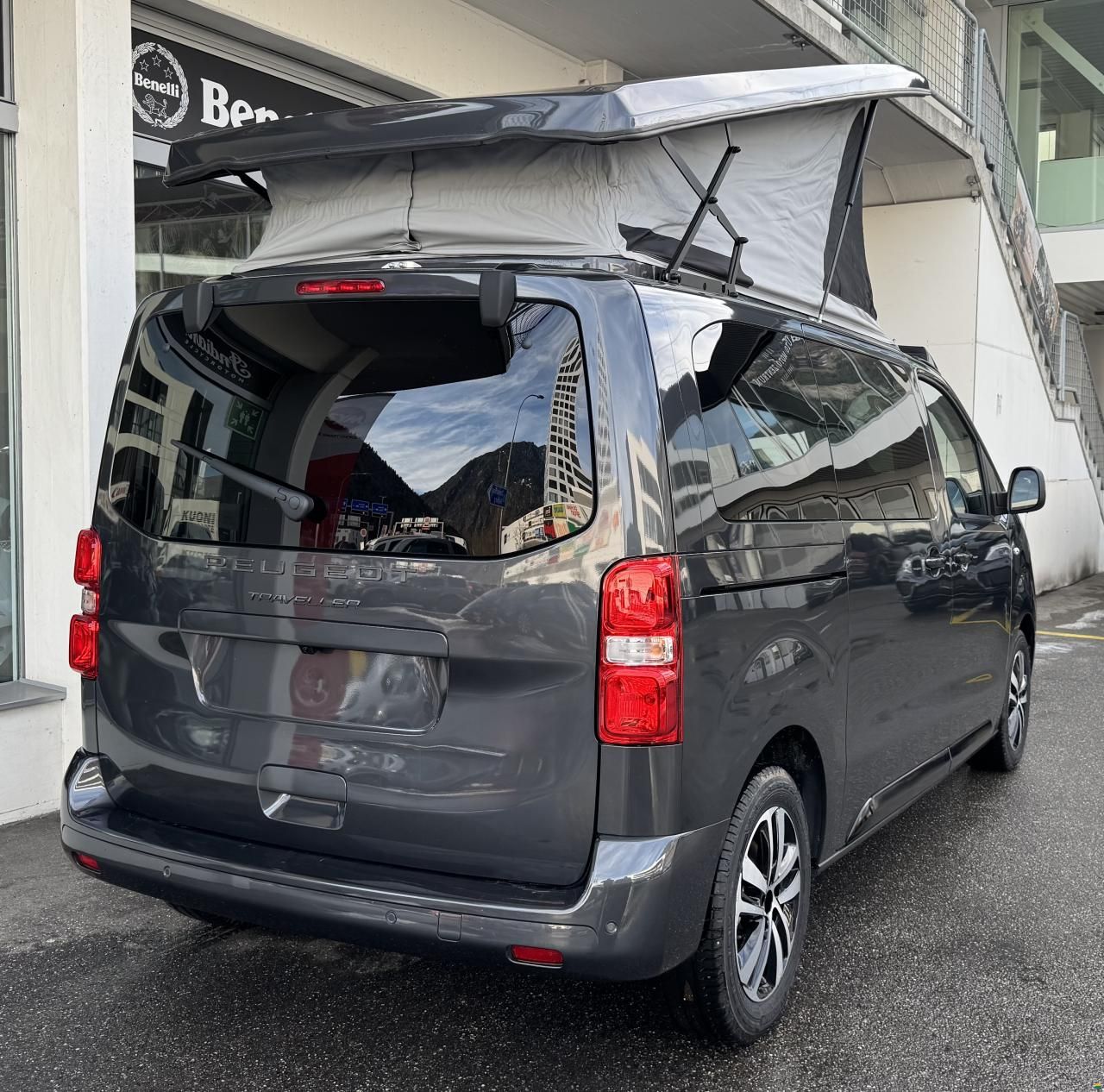 P&ouml;ssl Peugeot Campster BlueHDI 180 PS EAT8