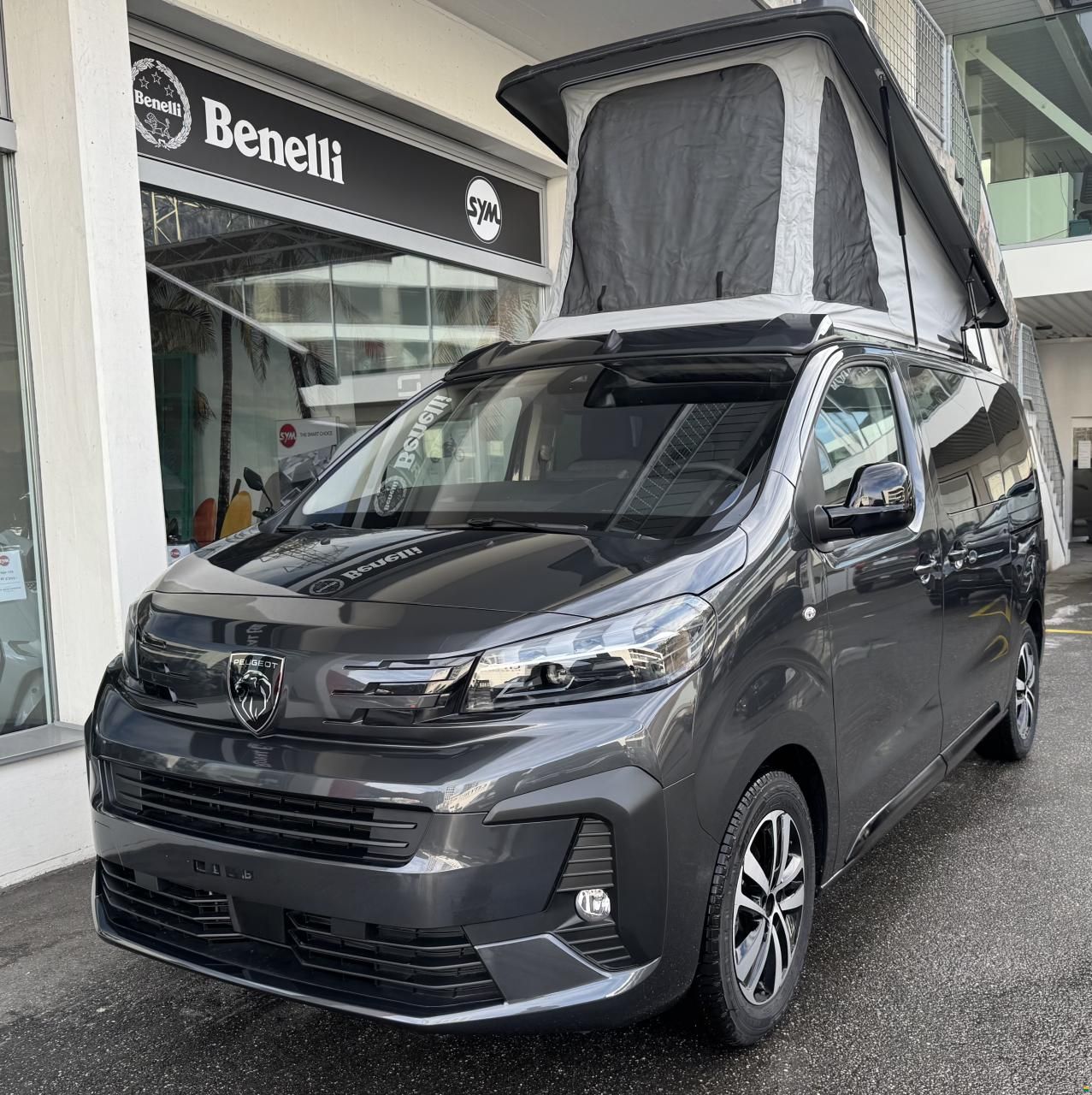 P&ouml;ssl Peugeot Campster BlueHDI 180 PS EAT8