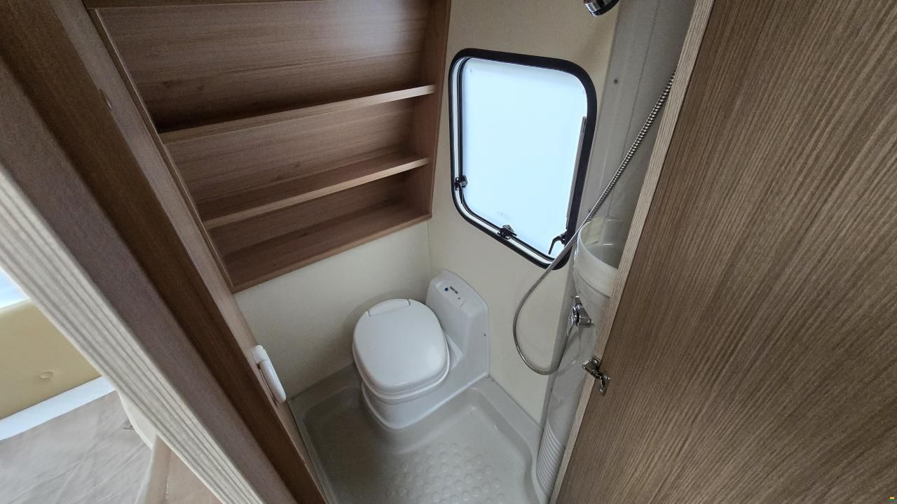 B&uuml;rstner Averso 550 TK