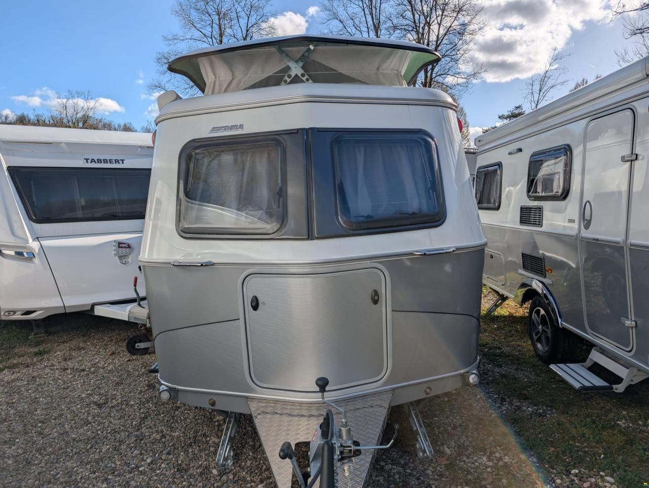 Eriba Touring 542 Urban