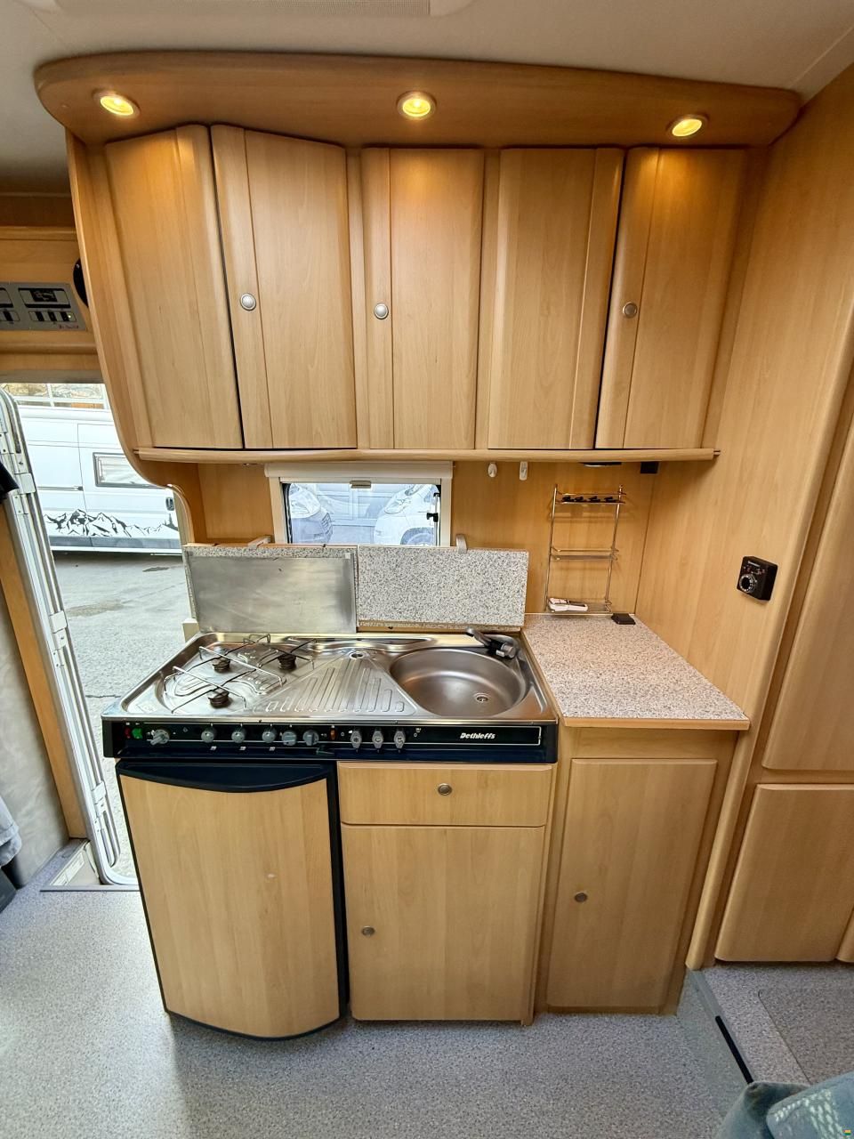 Dethleffs Golbetrotter A5880- Family Travel