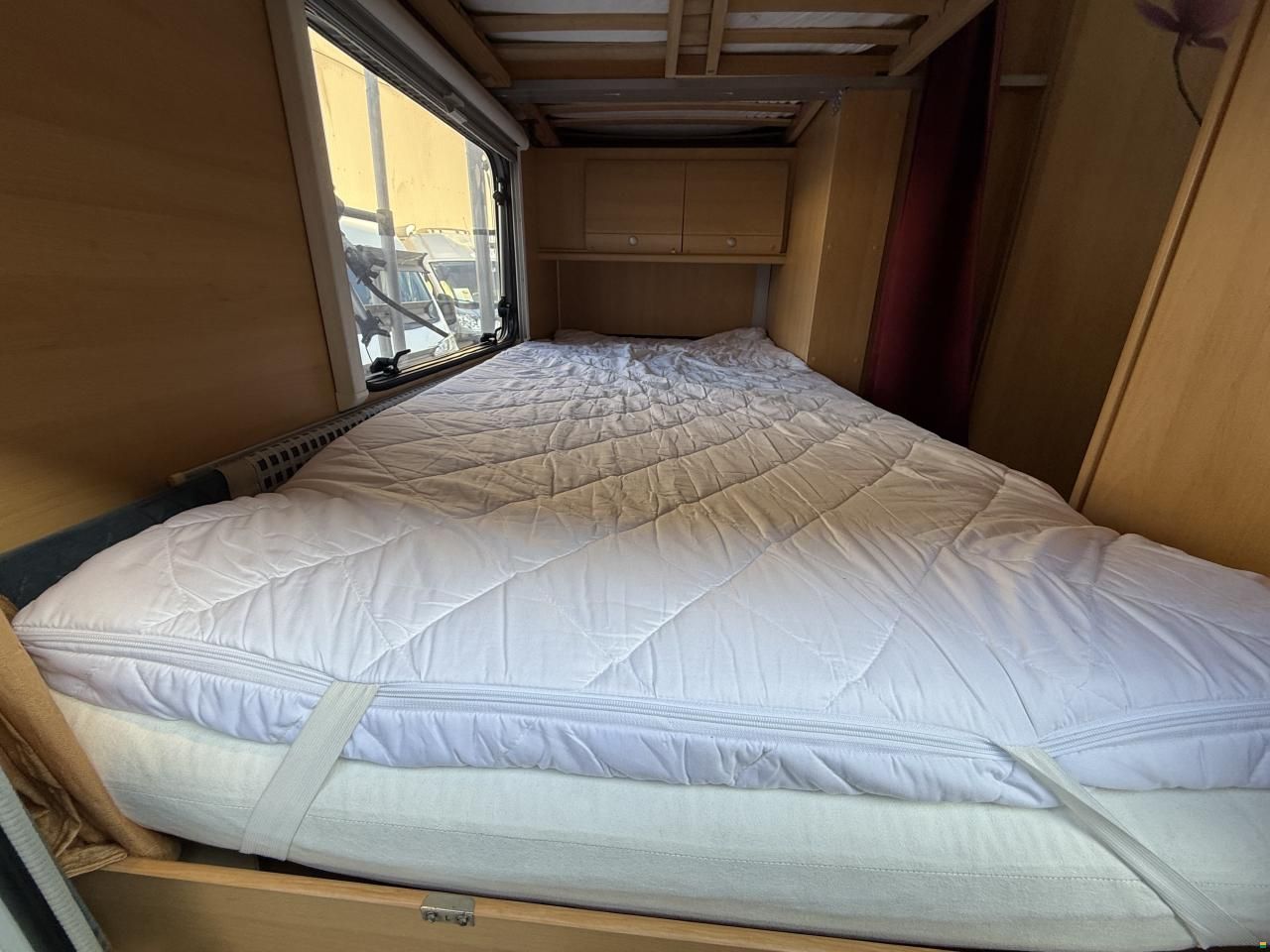 Dethleffs Golbetrotter A5880- Family Travel