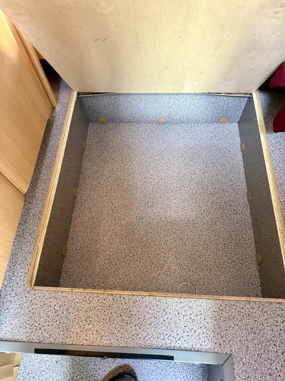 Dethleffs Golbetrotter A5880- Family Travel