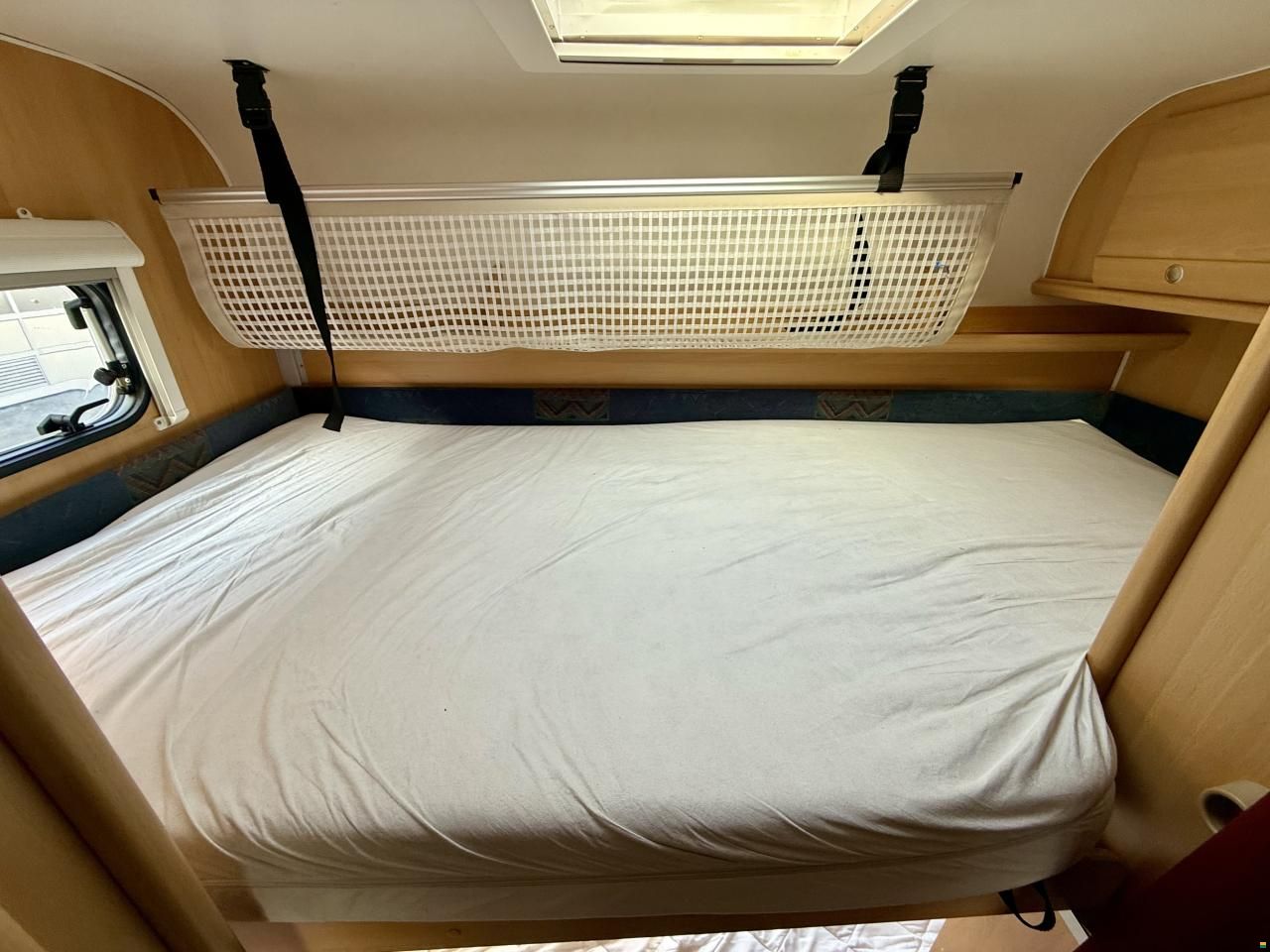 Dethleffs Golbetrotter A5880- Family Travel