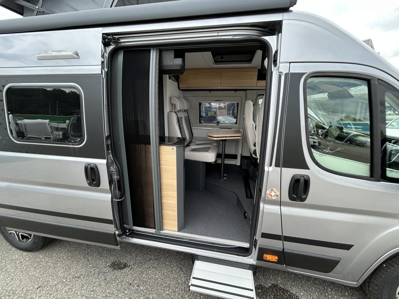 Adria Twin 640 SGX 60Y PopTop DeLuxe