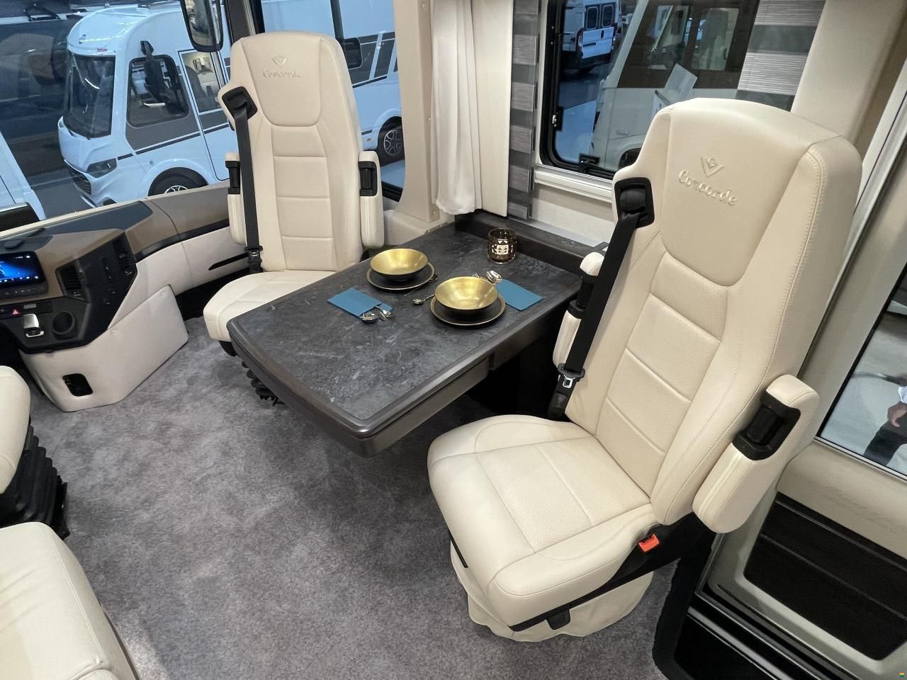 Concorde Liner - MB Actros 990 GI