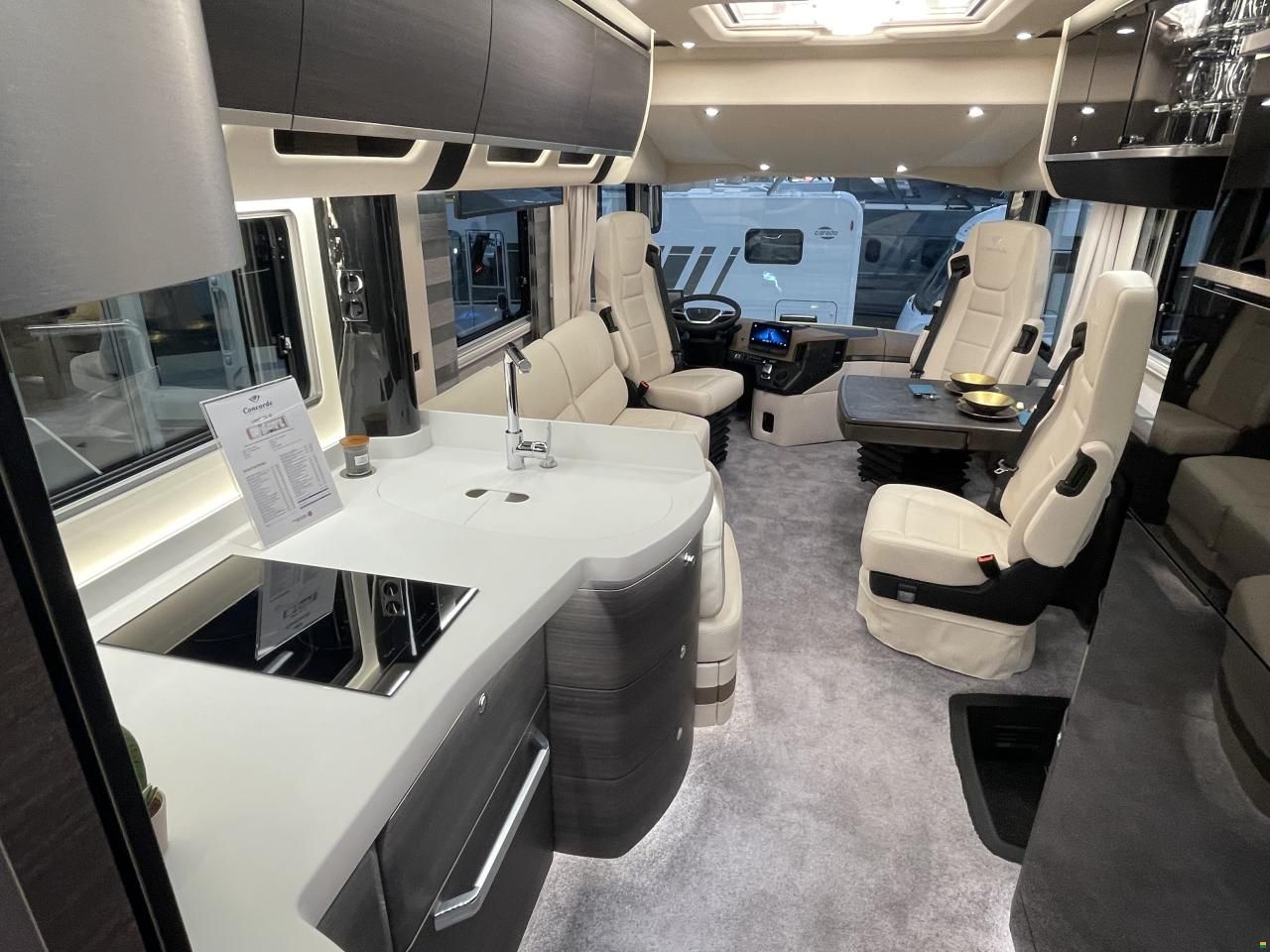 Concorde Liner - MB Actros 990 GI