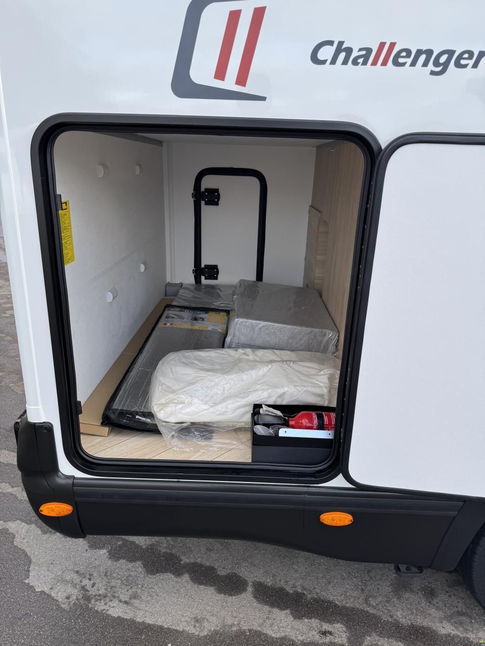 Challenger 217 Sport Edition