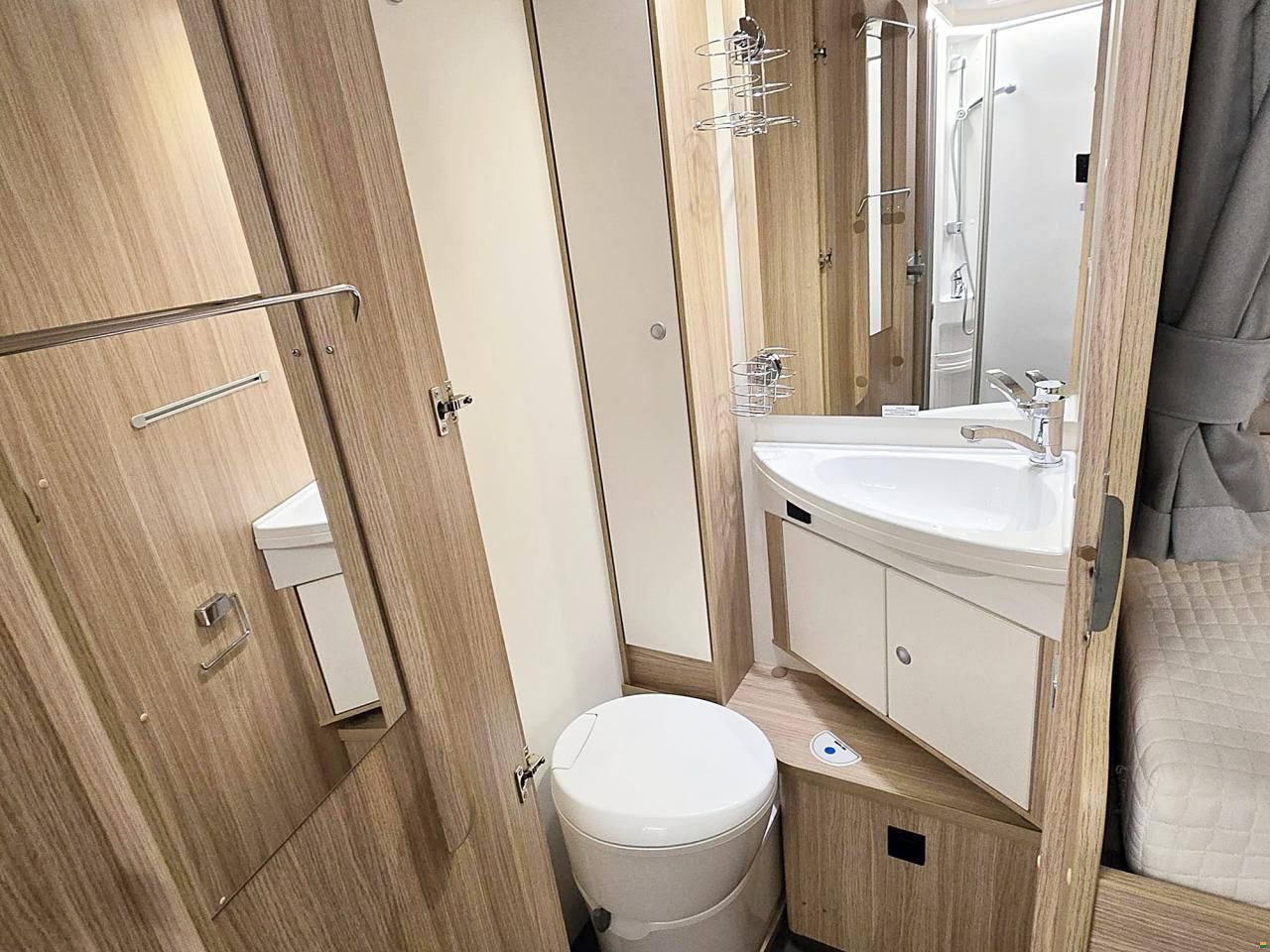 Sunlight I68 ADVENTURE EDITION AUTOMAT 2.3 MJ