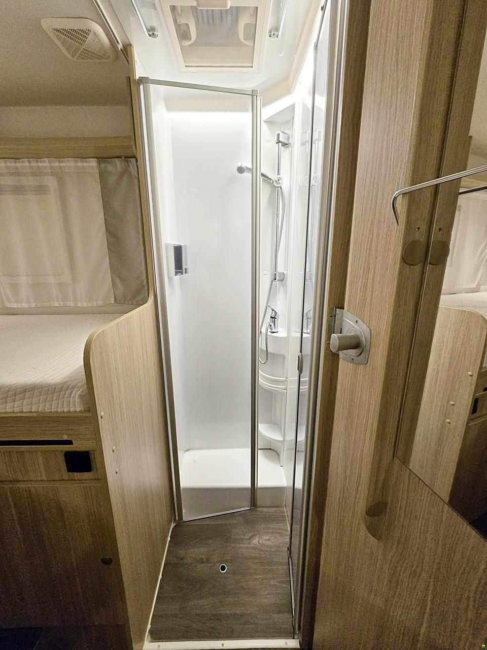 Sunlight I68 ADVENTURE EDITION AUTOMAT 2.3 MJ