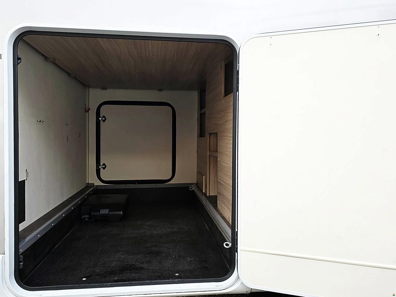 Sunlight I68 ADVENTURE EDITION AUTOMAT 2.3 MJ