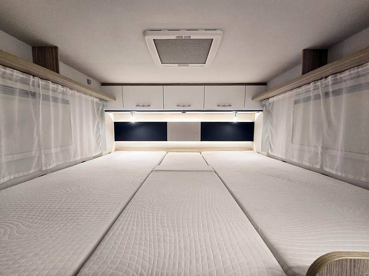 Sunlight I68 ADVENTURE EDITION AUTOMAT 2.3 MJ