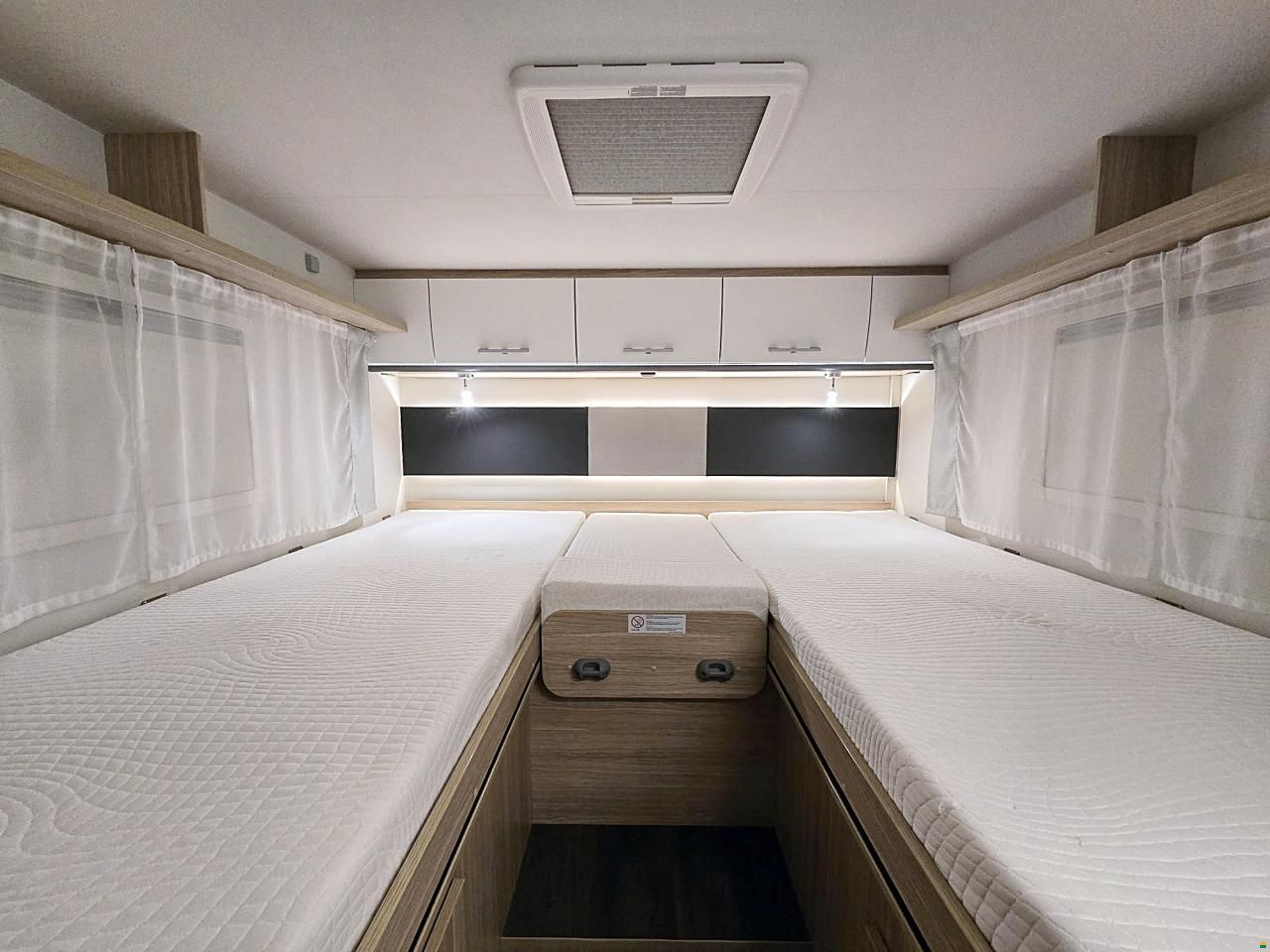 Sunlight I68 ADVENTURE EDITION AUTOMAT 2.3 MJ