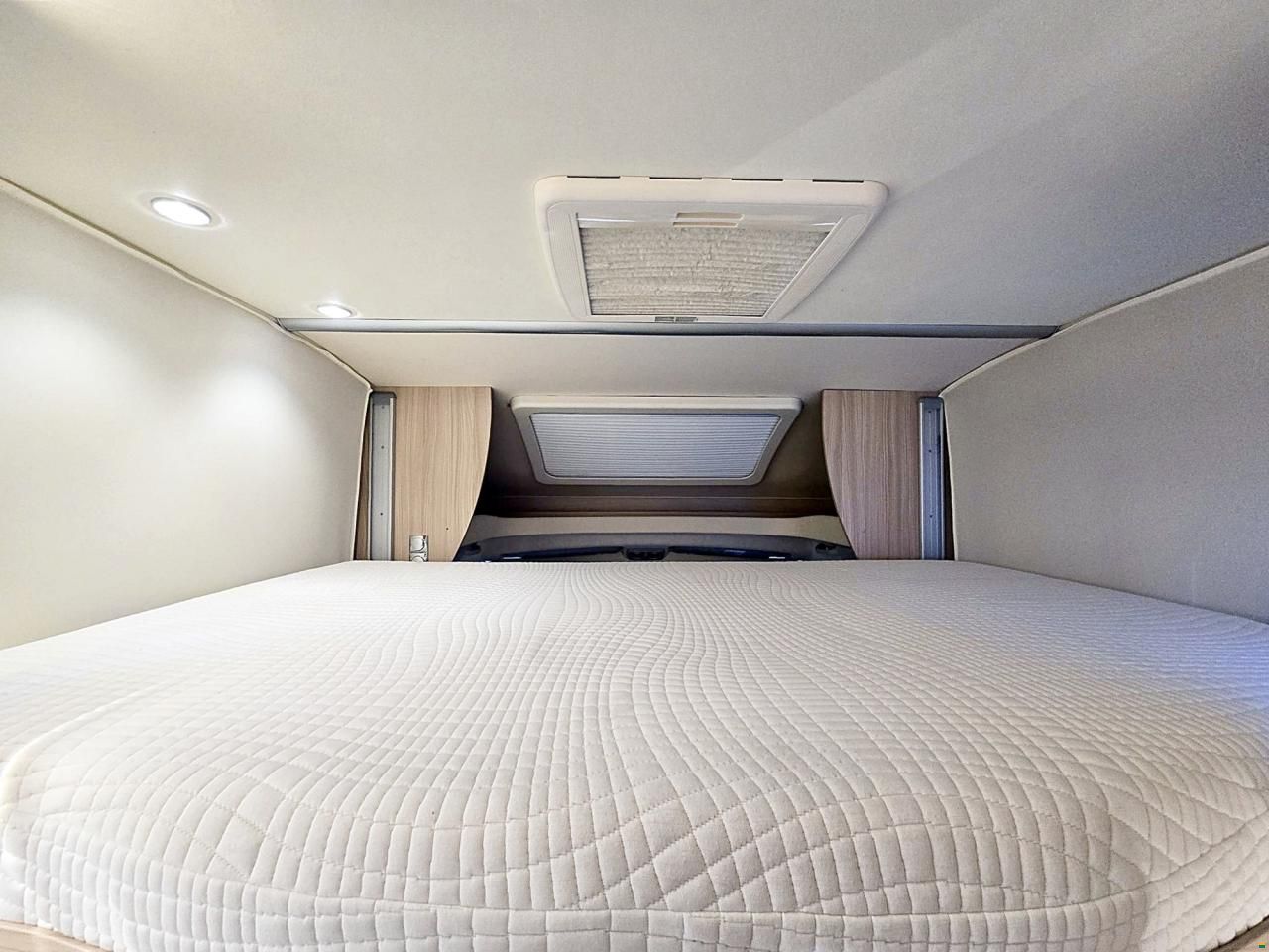 Bürstner Lyseo BT 690 G 2.3 MJ 150