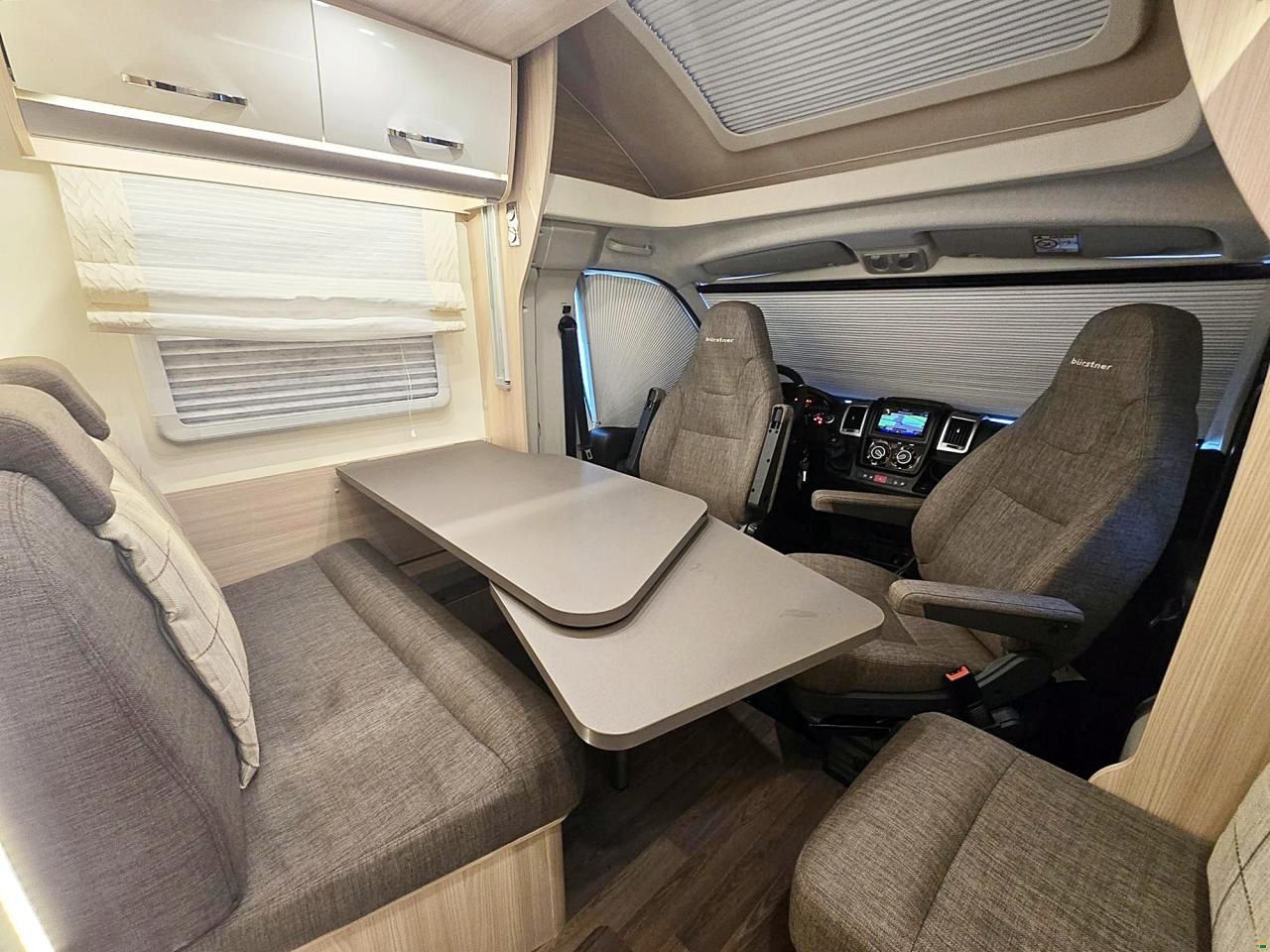 Bürstner Lyseo BT 690 G 2.3 MJ 150