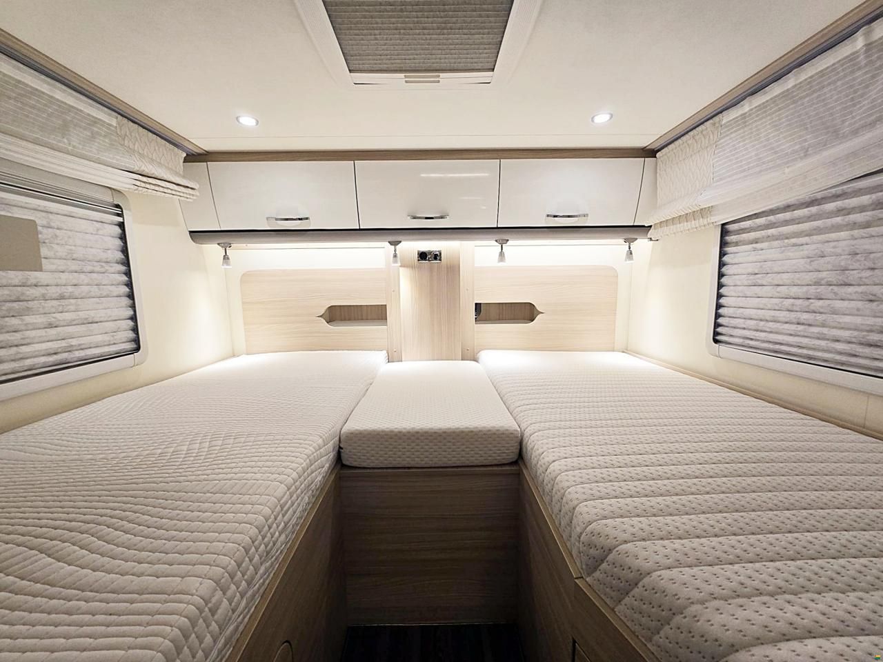 Bürstner Lyseo BT 690 G 2.3 MJ 150