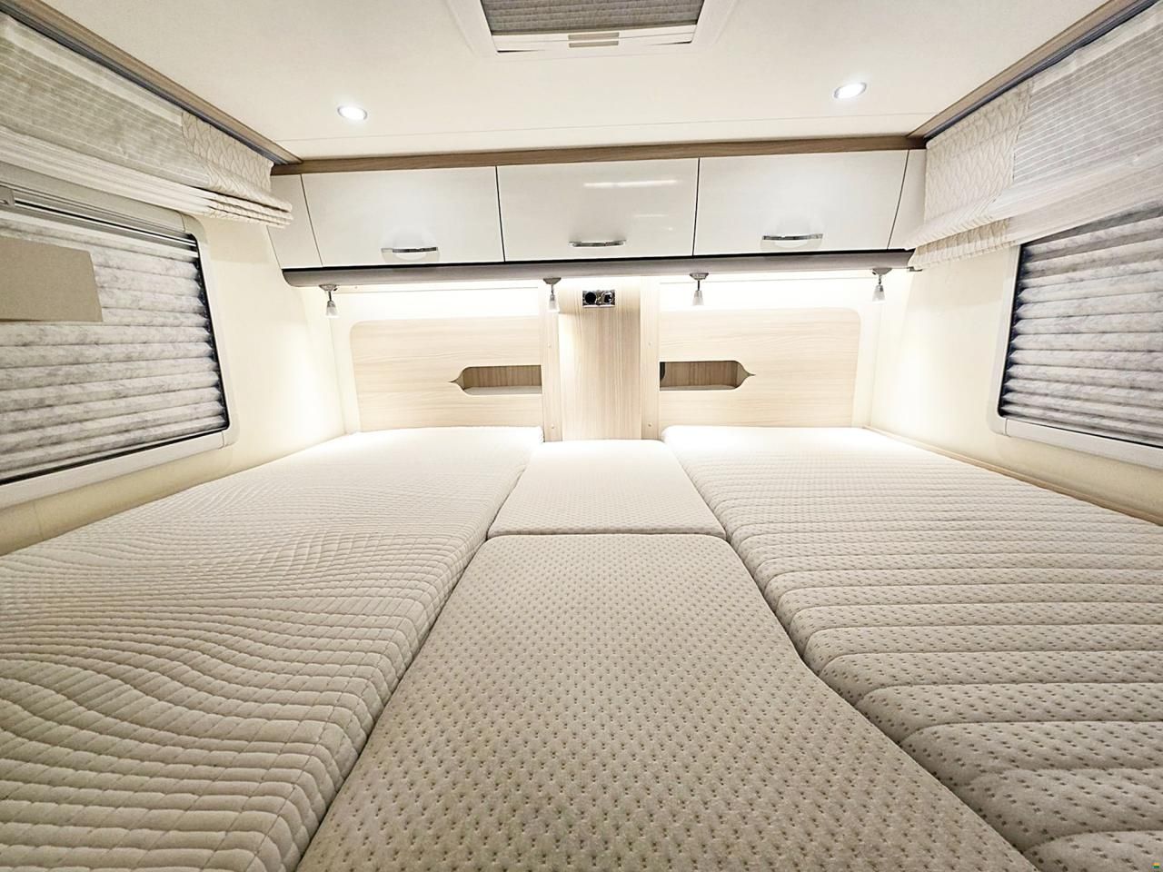 Bürstner Lyseo BT 690 G 2.3 MJ 150