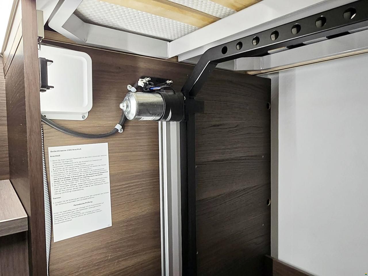 Adria Matrix 670 DL SUPREME 2.2 AUTOMAT 180MJ