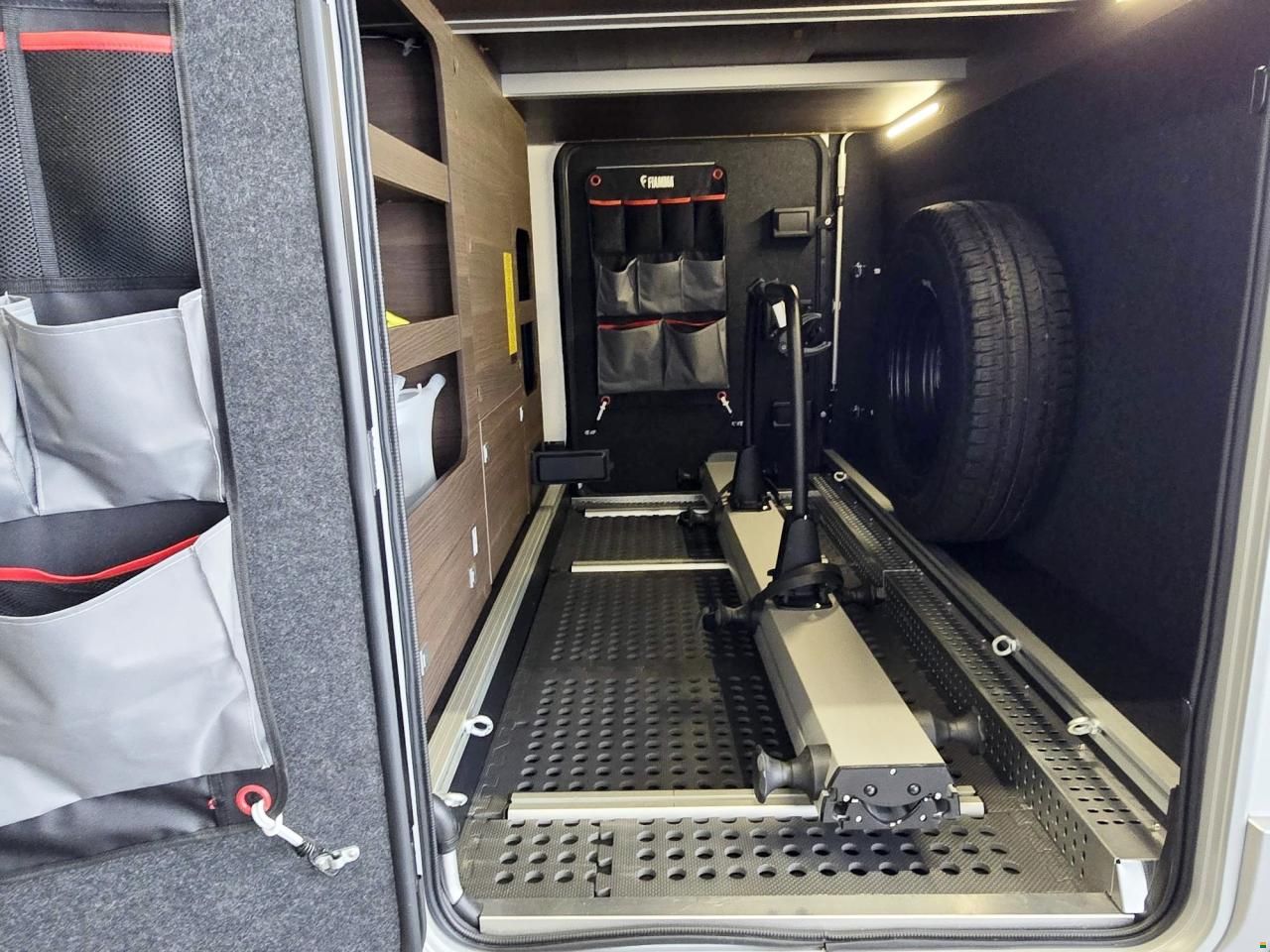 Adria Matrix 670 DL SUPREME 2.2 AUTOMAT 180MJ