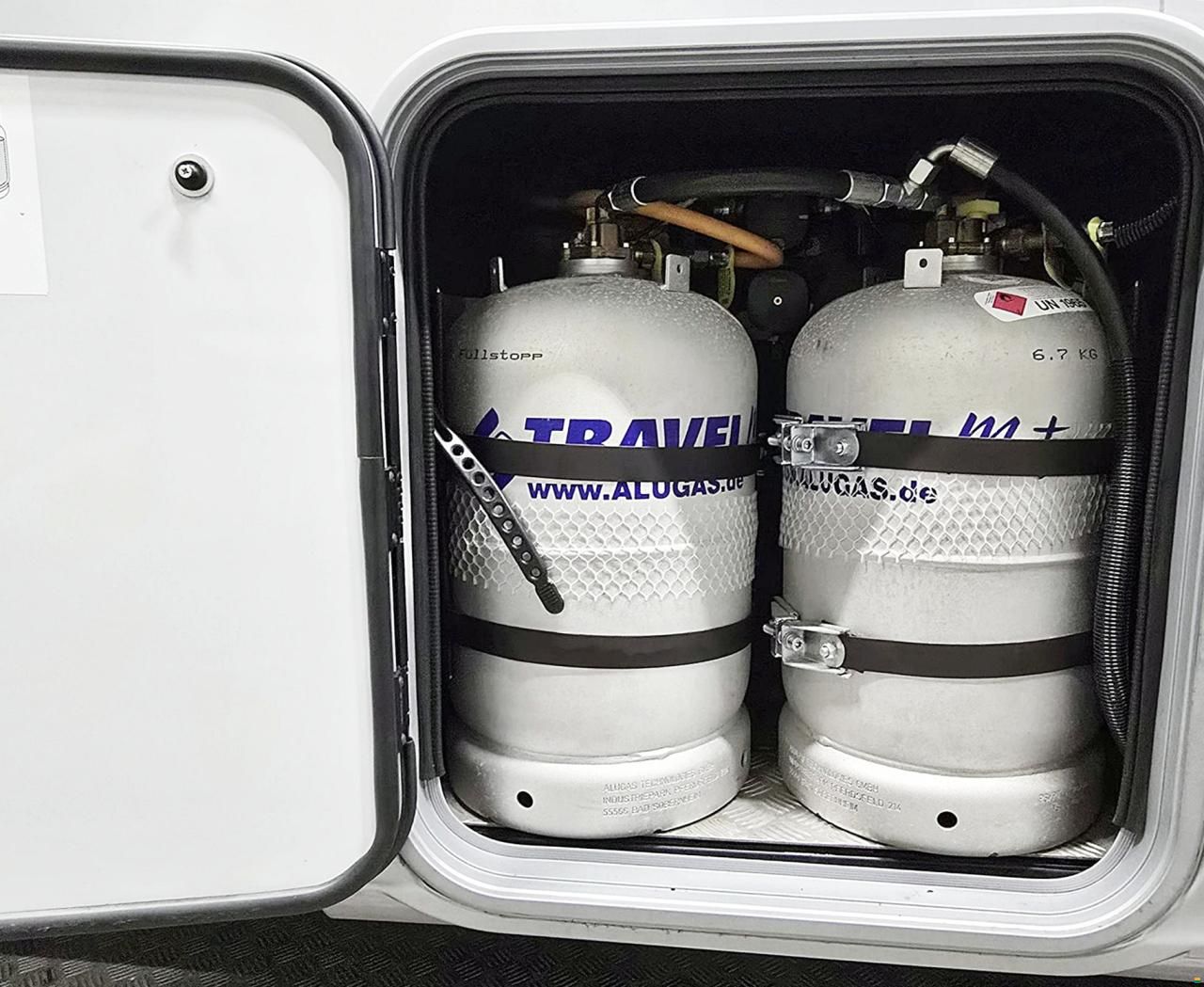 Adria Matrix 670 DL SUPREME 2.2 AUTOMAT 180MJ