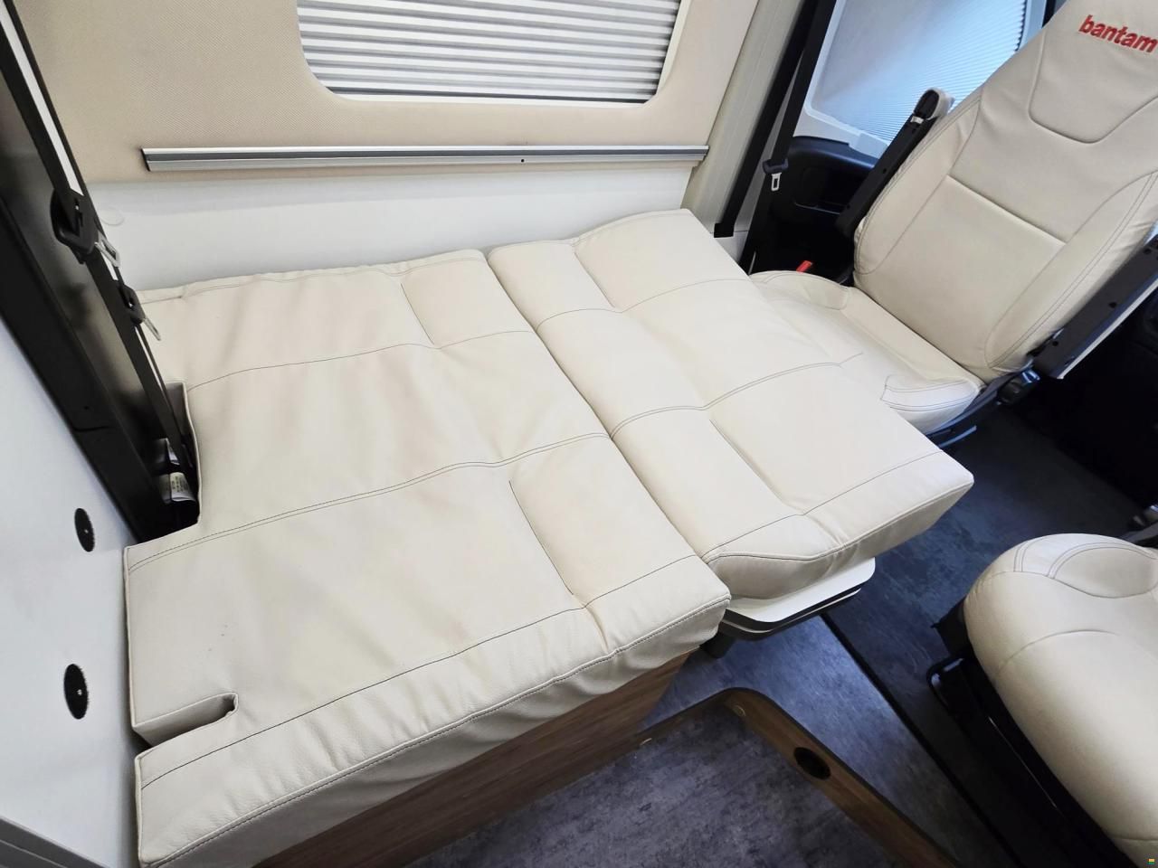 Pilote V 633 M 2.2 H3 MJ