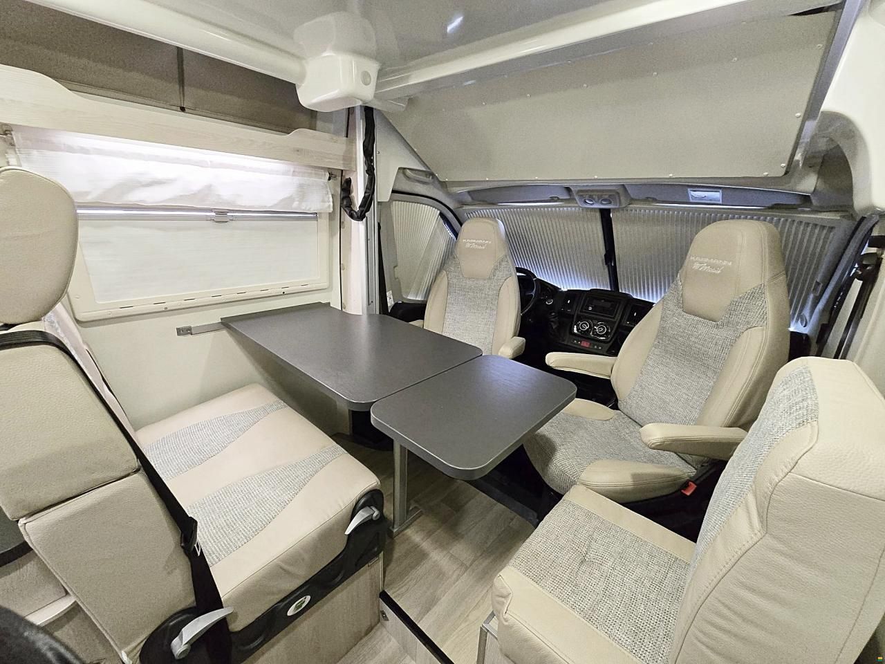 Karmann DEXTER 595 2.3 H3 MJ 150