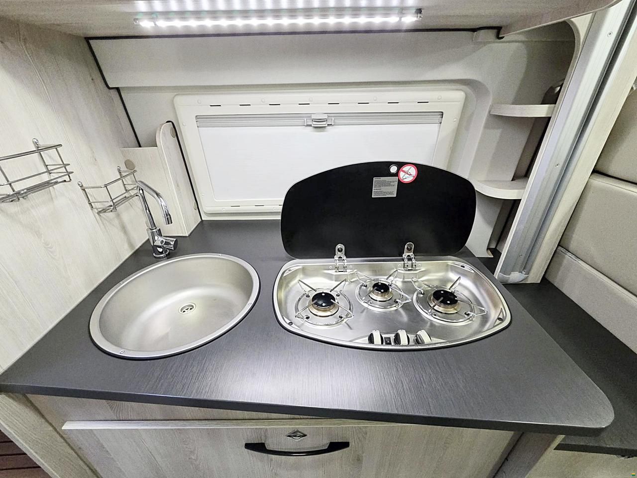 Karmann DEXTER 595 2.3 H3 MJ 150