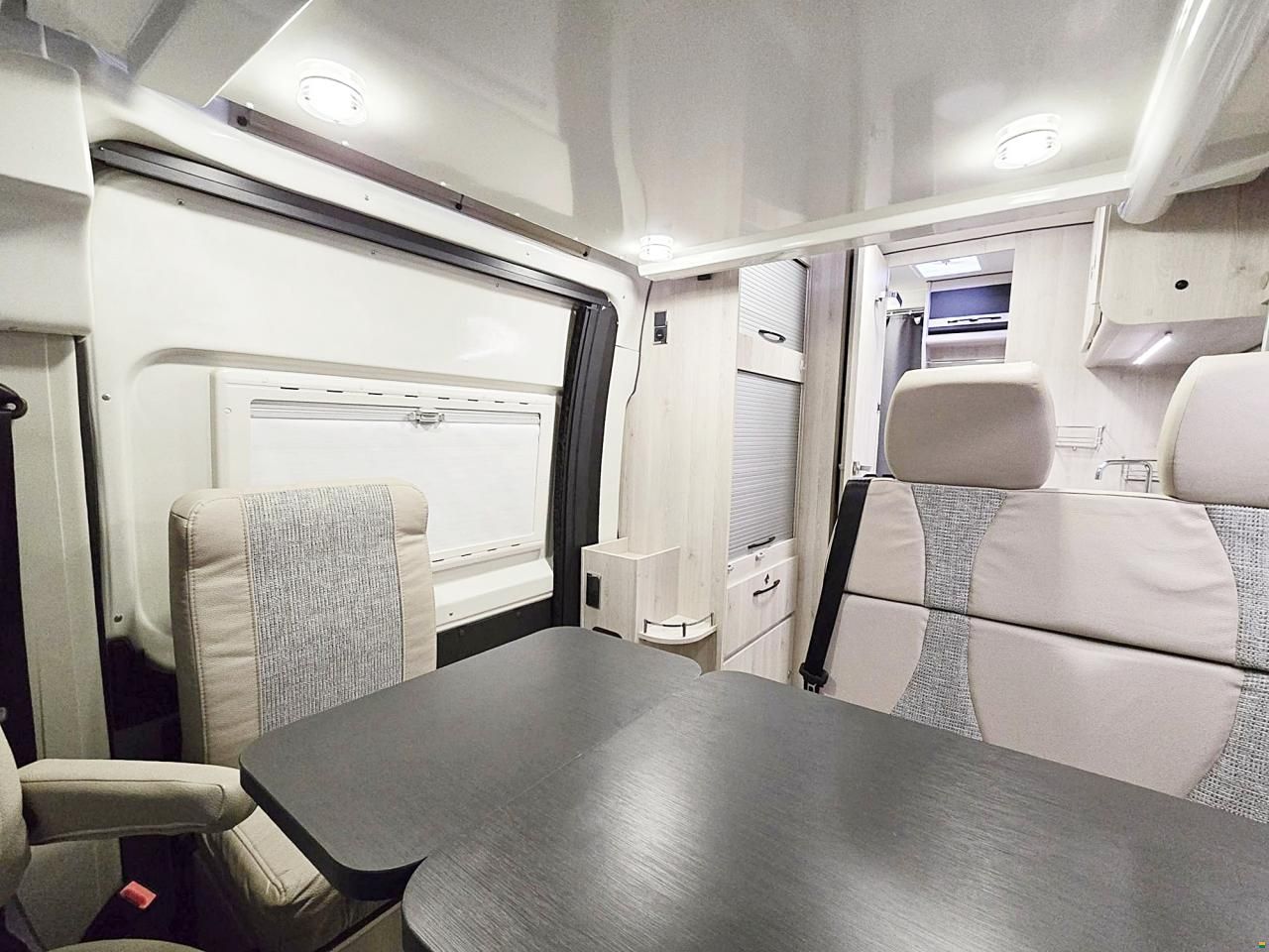 Karmann DEXTER 595 2.3 H3 MJ 150