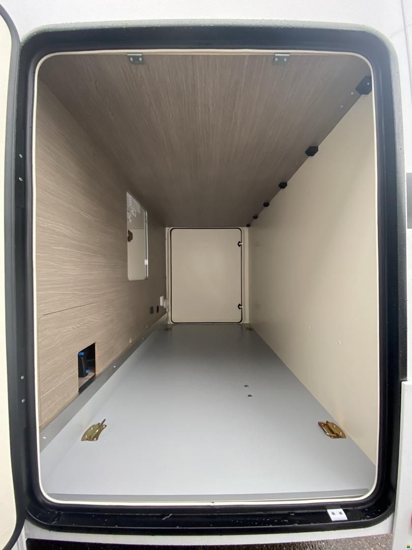 Roller Team Zefiro 287 TL, Ford 165PS Automat