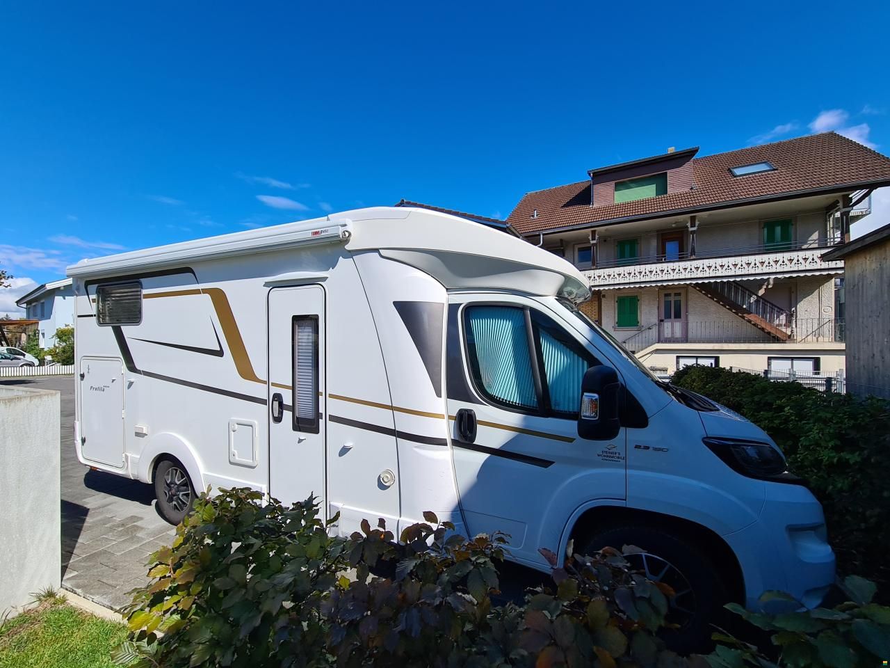 Eura Mobil Profila T 695 EB