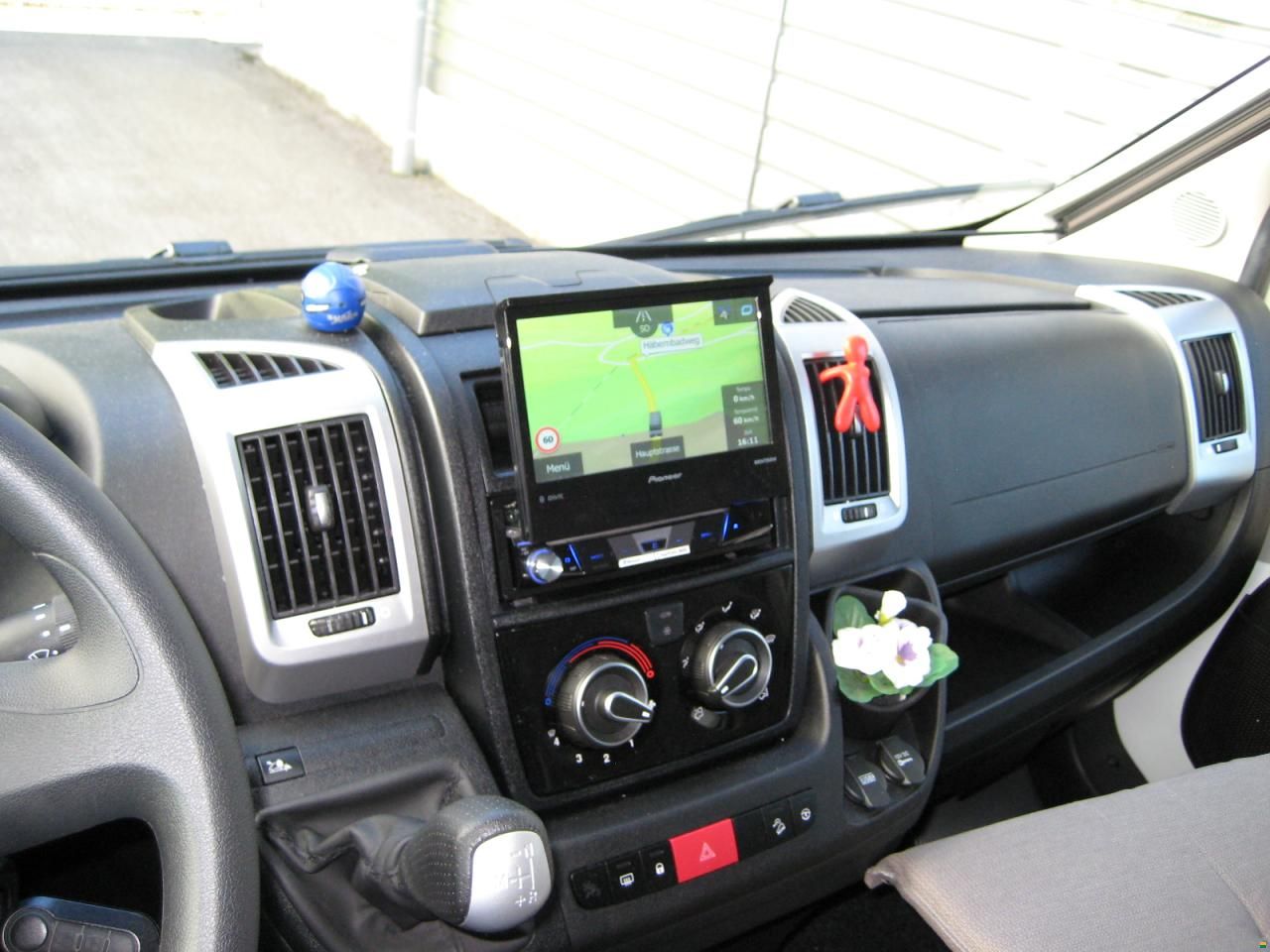 Adria Matrix Axess M 600 sC