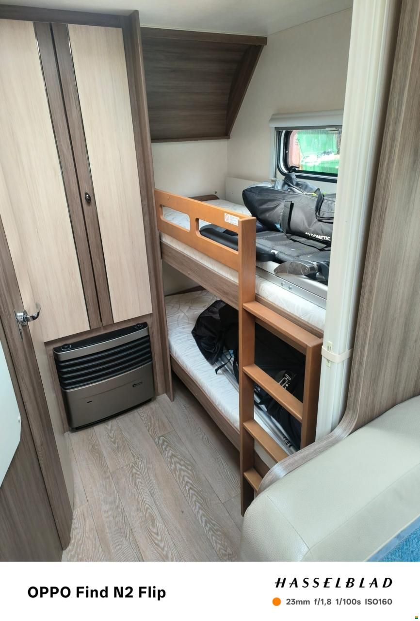 Hobby De Luxe
