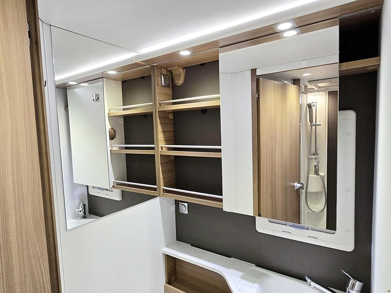 Adria MATRIX M67 SL AXESS 2.0 HDI