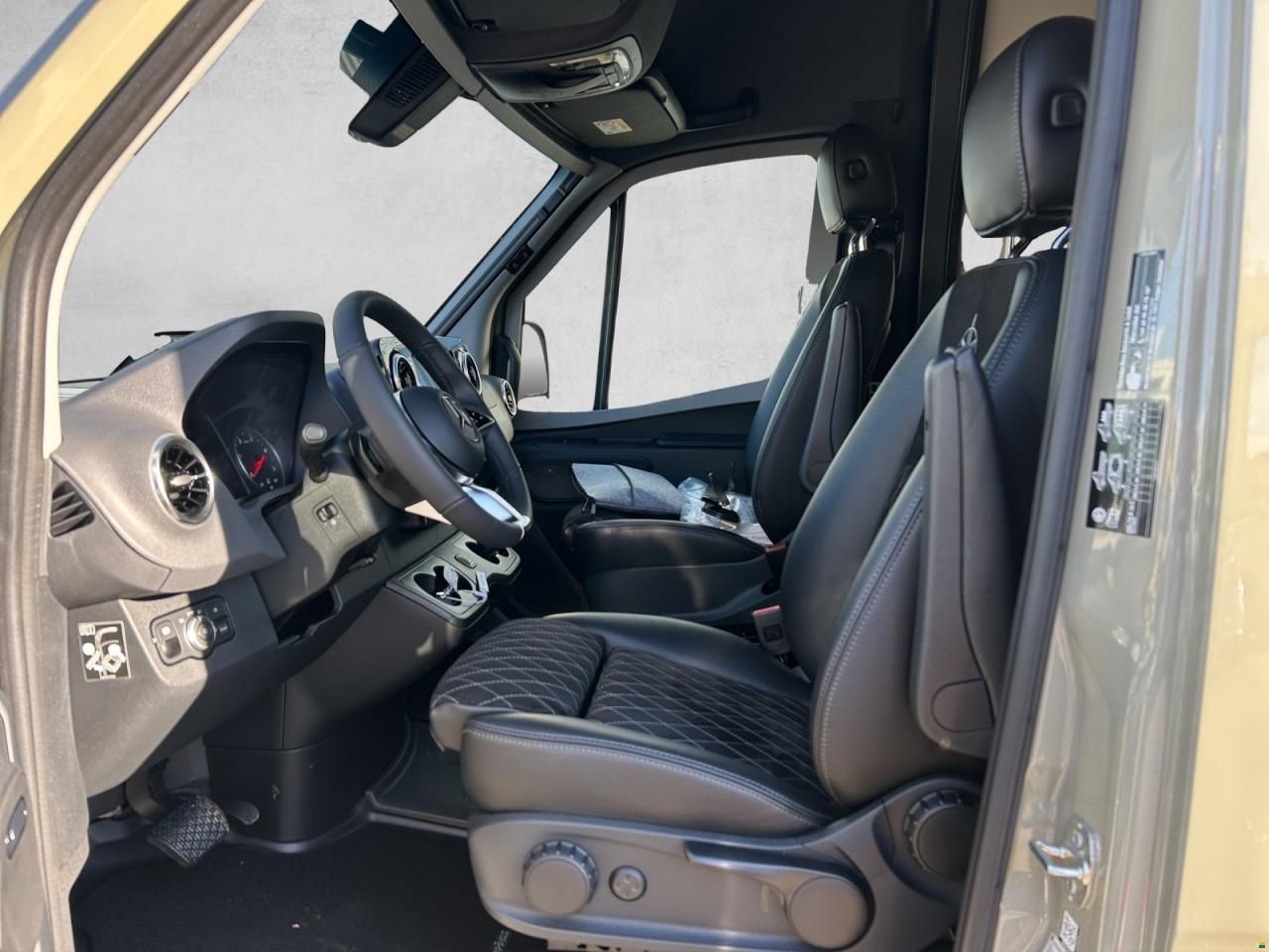 Westfalia James Cook 600D Premium * Aufstelldach *