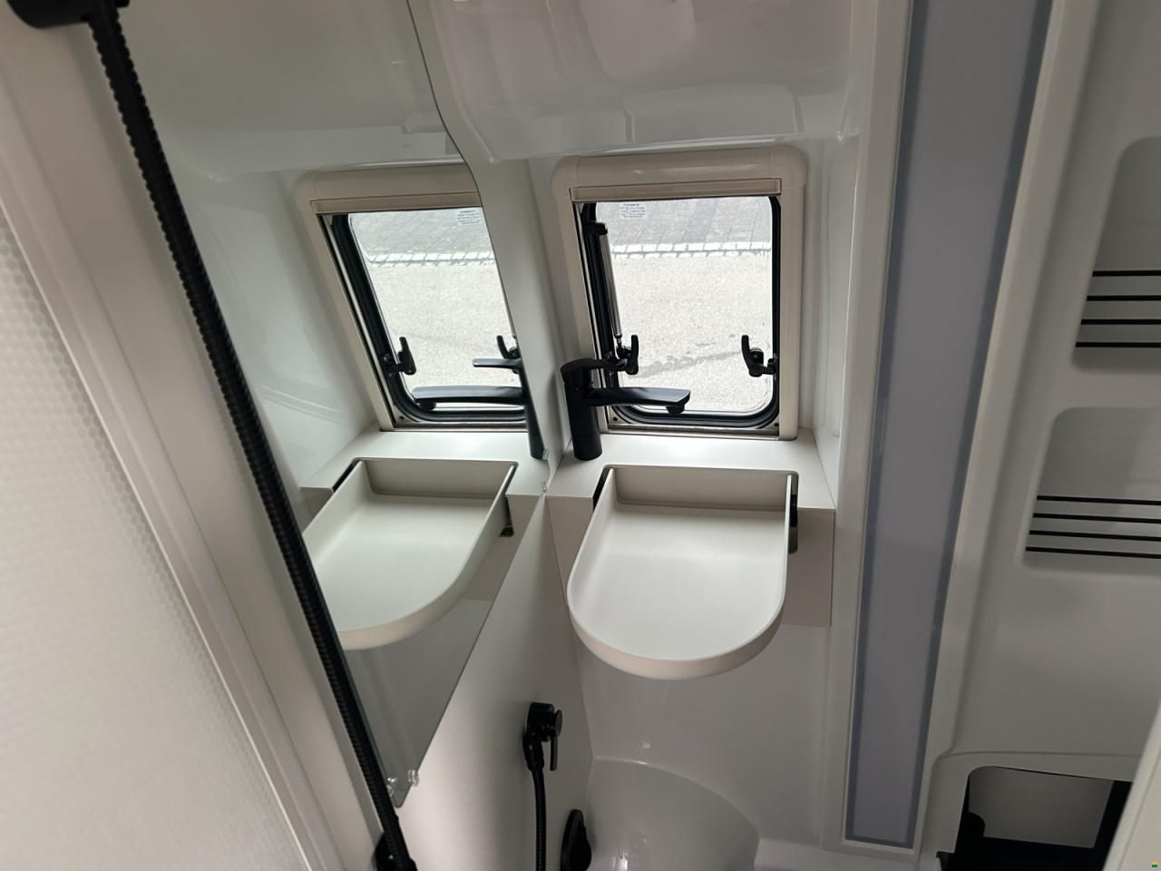 Westfalia James Cook 600D Premium * Aufstelldach *