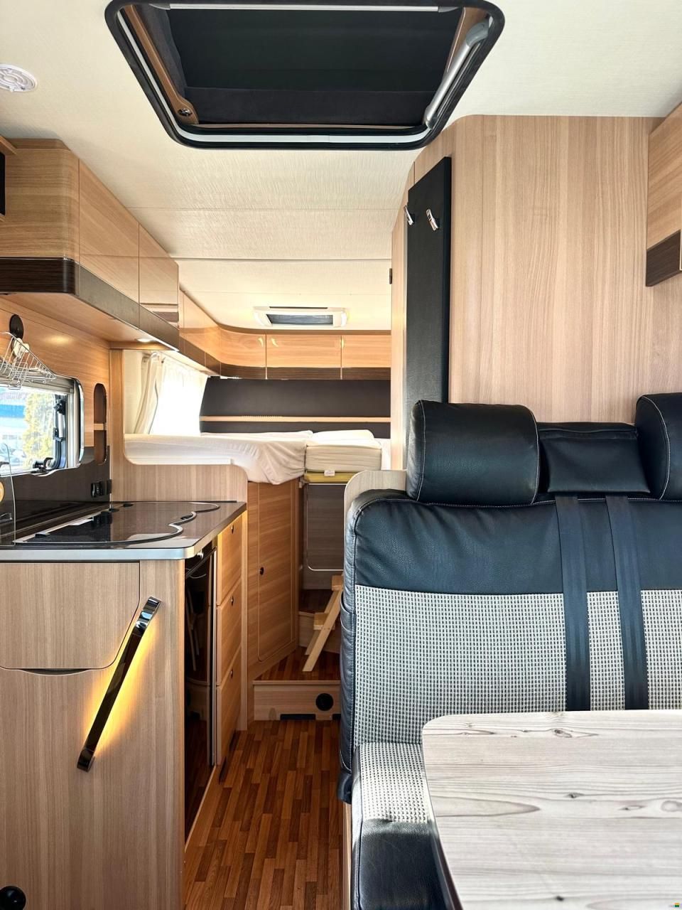 Fiat *LMC LÄNGSBETT MIT AUFSTELLDACH AUTOMAT*