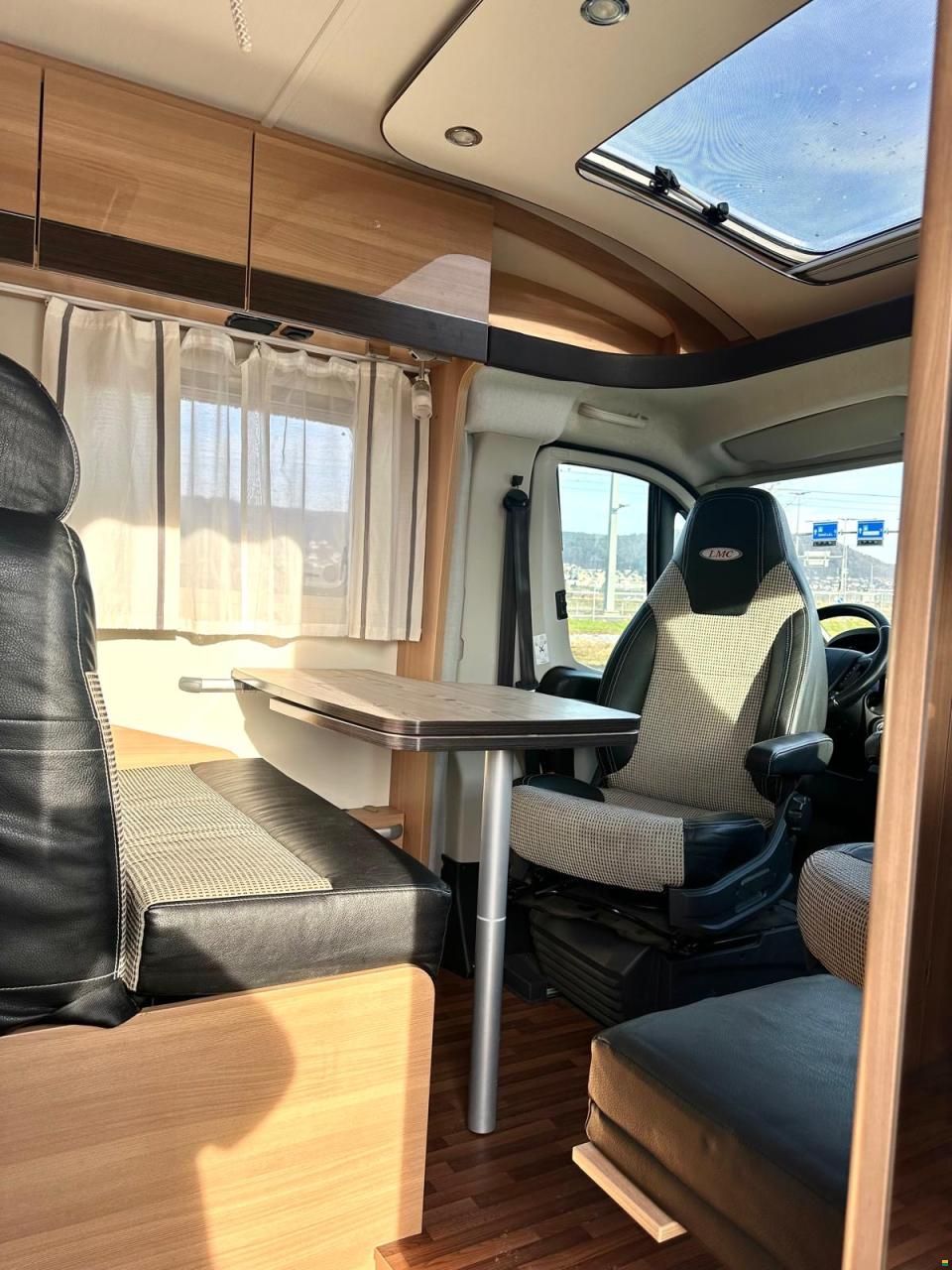 Fiat *LMC LÄNGSBETT MIT AUFSTELLDACH AUTOMAT*