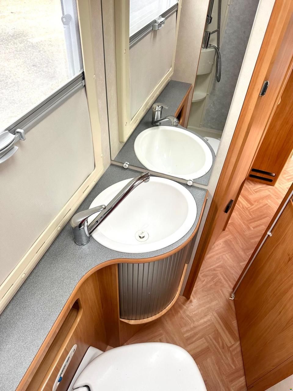 Adria FIAT **2.8JTD 130PS CORAL 650 SP**