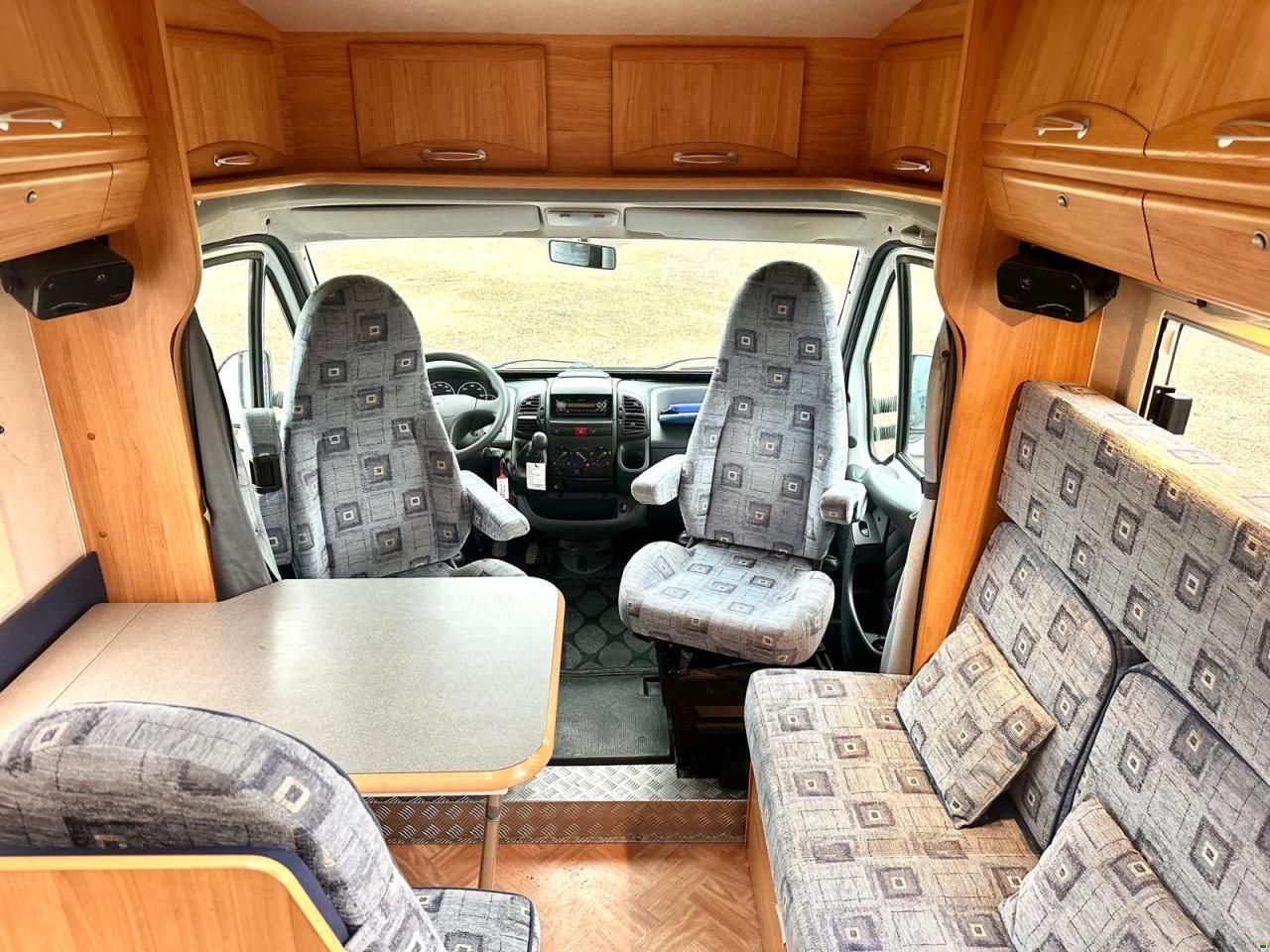 Adria FIAT **2.8JTD 130PS CORAL 650 SP**