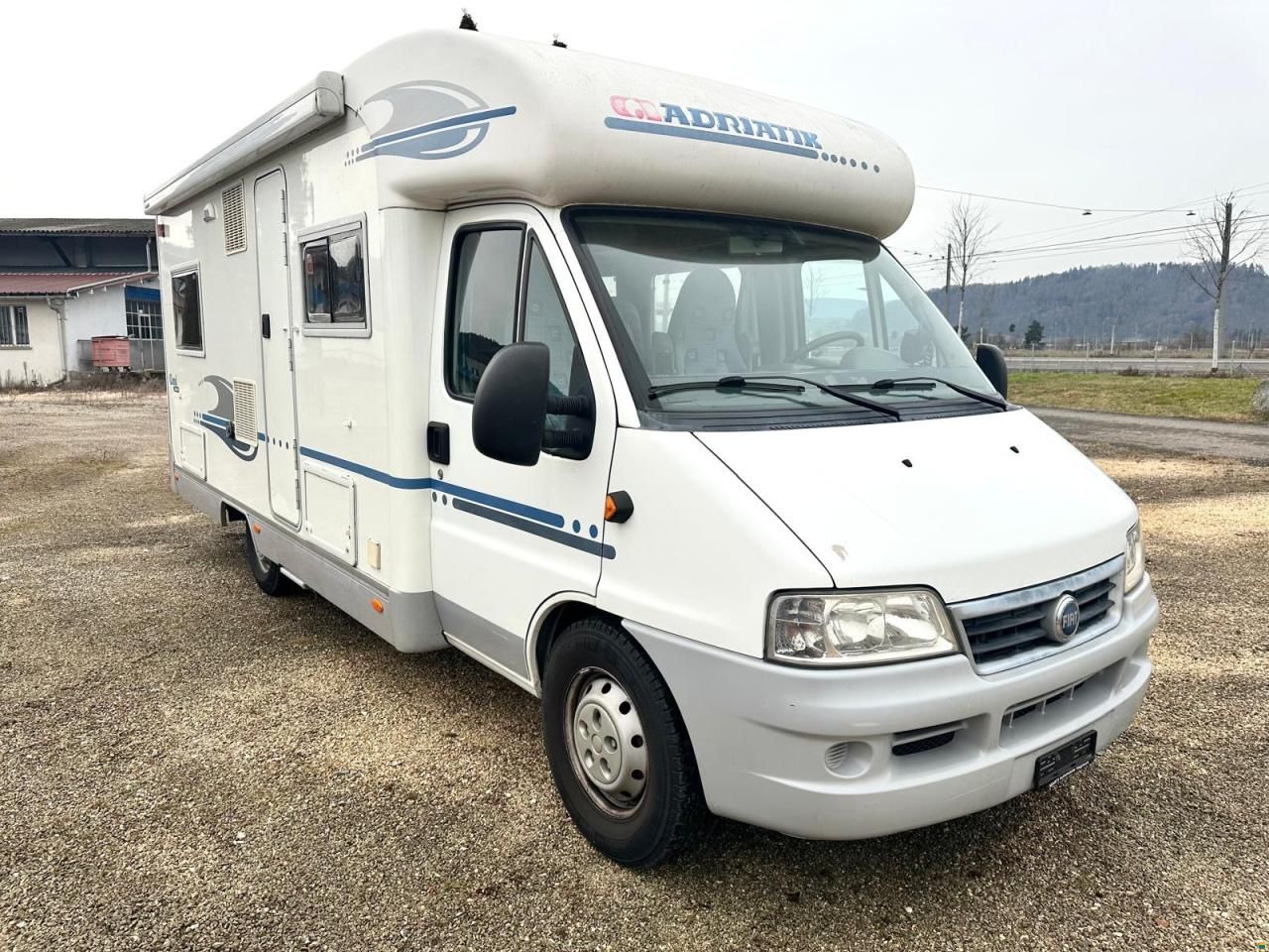 Adria FIAT **2.8JTD 130PS CORAL 650 SP**